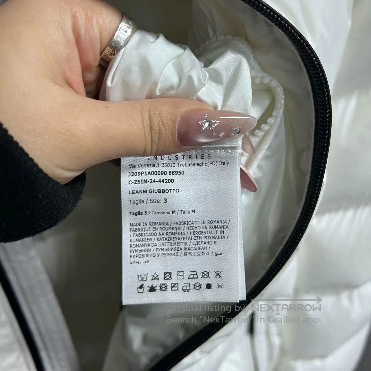 Moncler Moncler White Hooded Down Jacket. Size L / US 10 / IT 46 - 3 Thumbnail