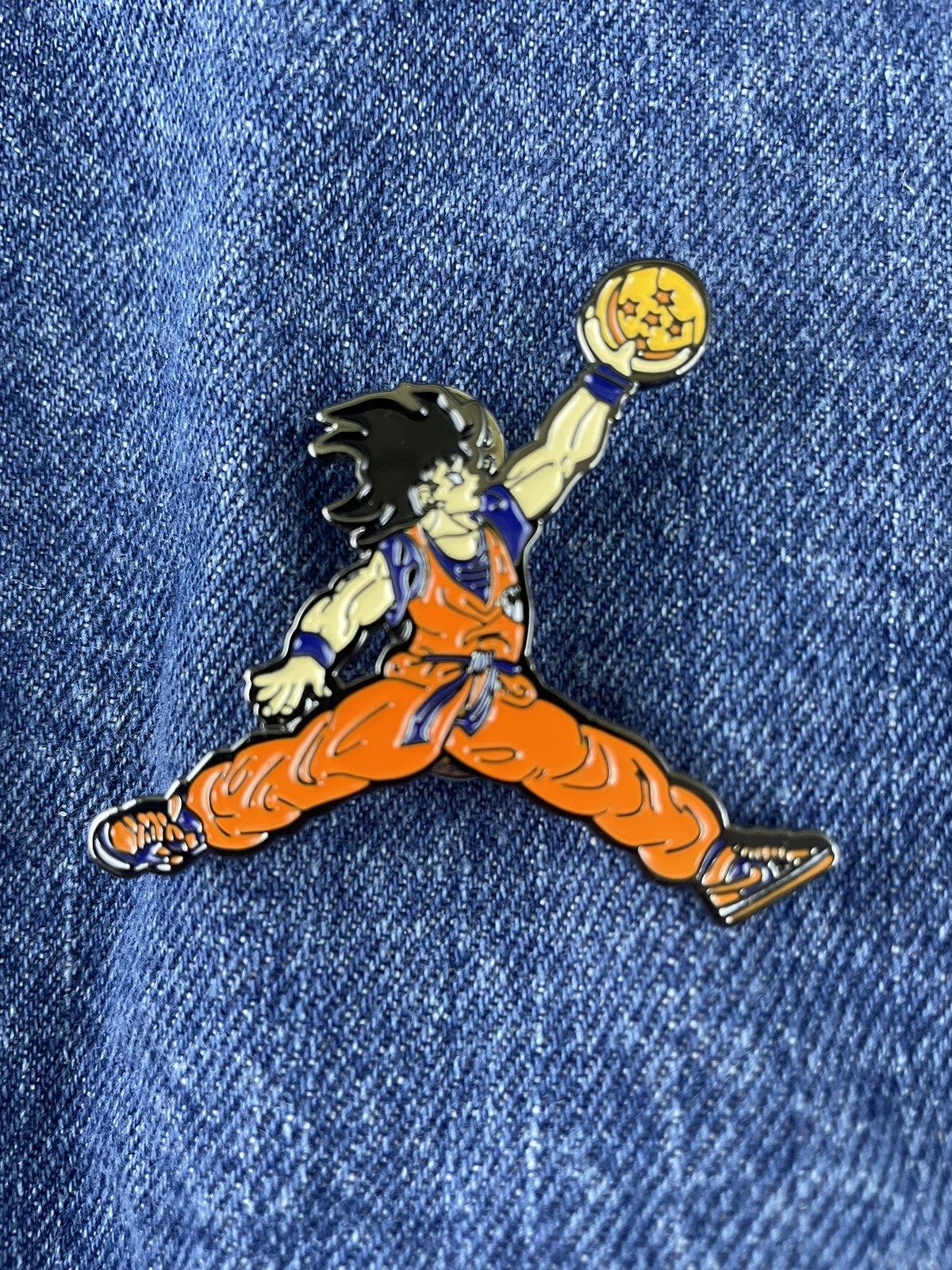 Other DBZ Goku Enamel Pin Size ONE SIZE - 1 Thumbnail