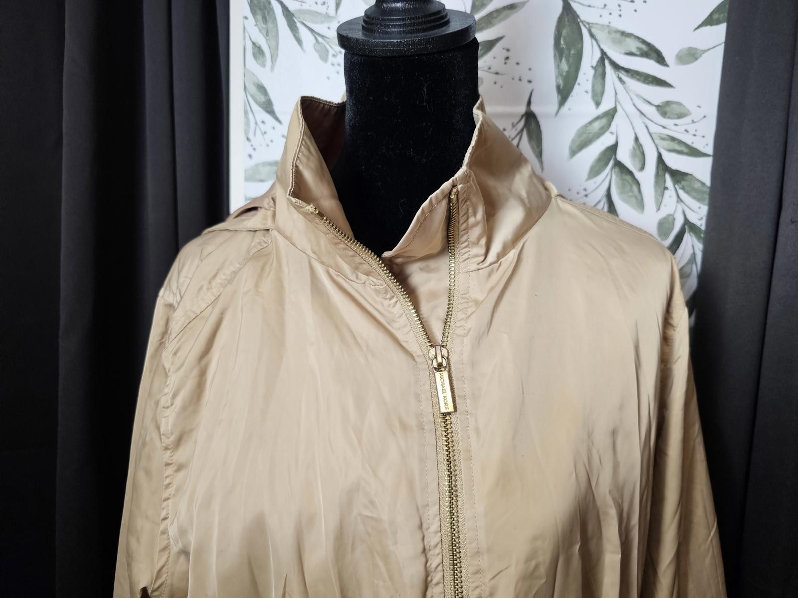 Michael Kors Michael Kors Jacket Gold Womens Size L Raincoat Size L / US 10 / IT 46 - 1 Thumbnail