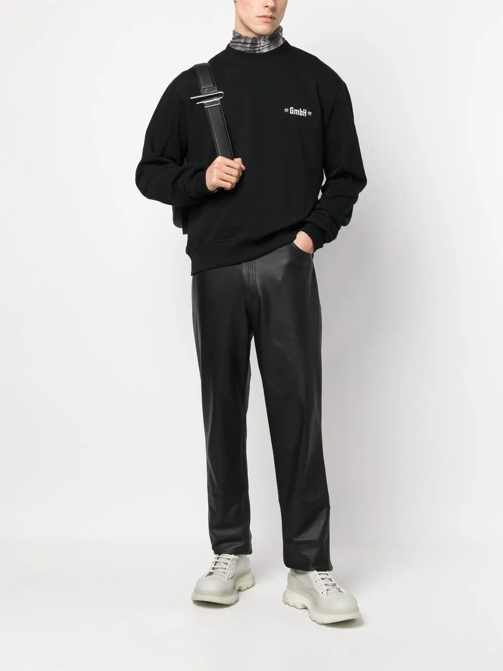 GmbH o1mle0125 Crewneck Jumper Sweatshirt in Black Size US M / EU 48-50 / 2 - 3 Thumbnail