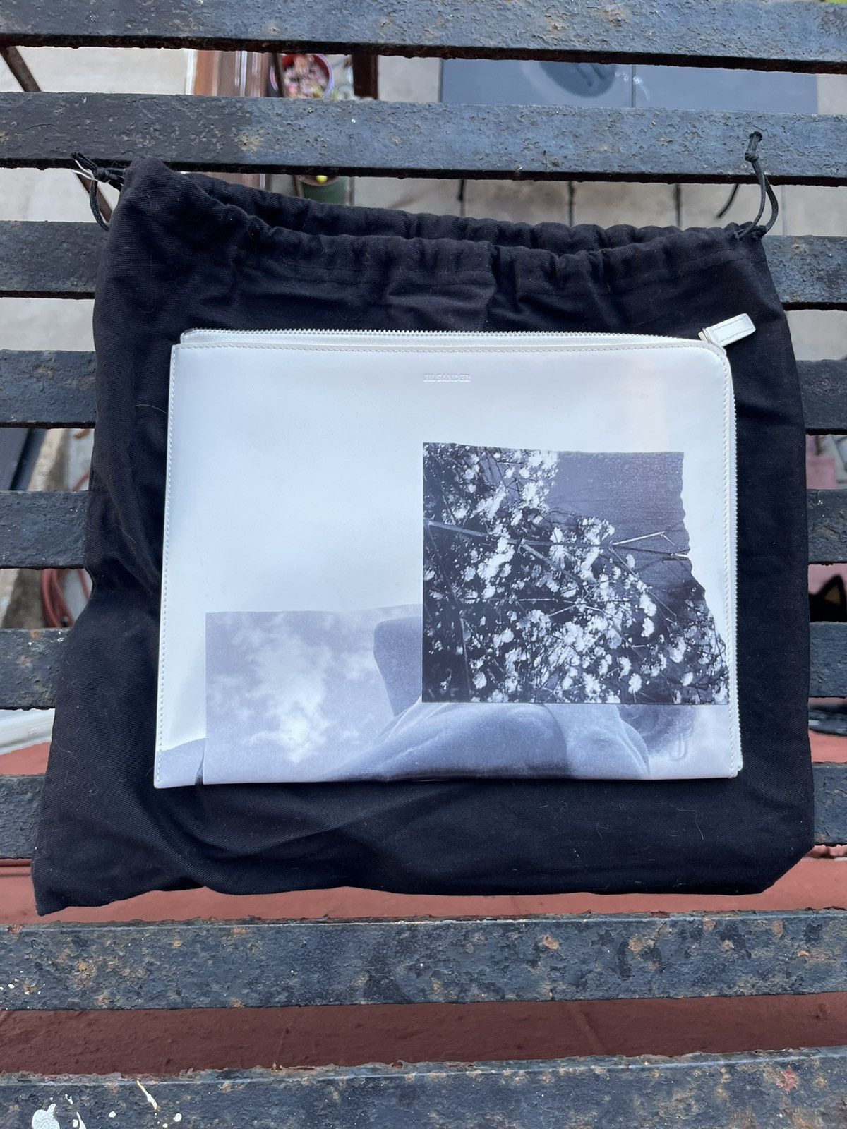 Jil Sander × Raf Simons Archive Graphic Print Zip Pouch in White Smooth Leather Size ONE SIZE - 9 Thumbnail