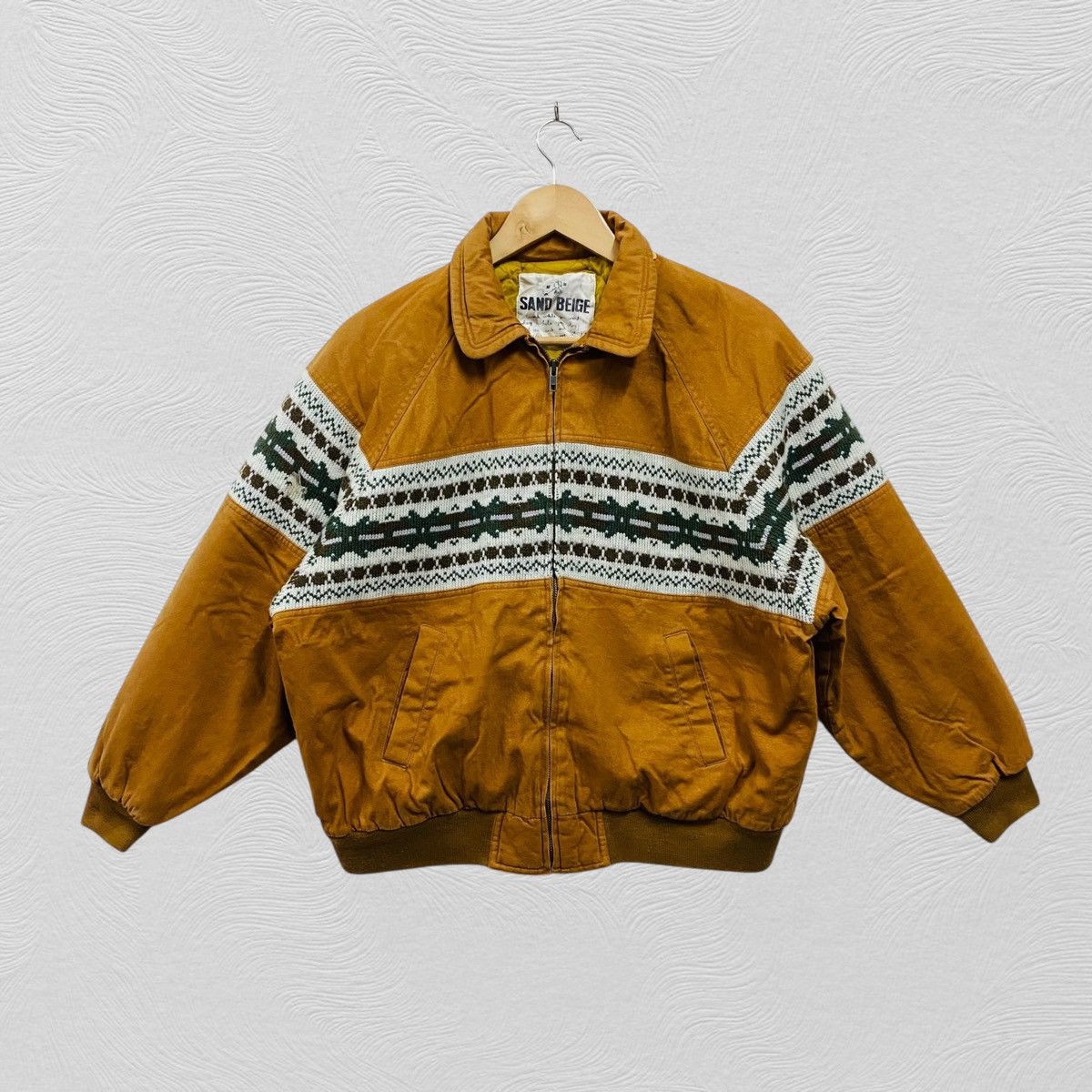 Japanese Brand Sand beige jacket navajo style japanese brand Size US XL / EU 56 / 4 - 1 Thumbnail
