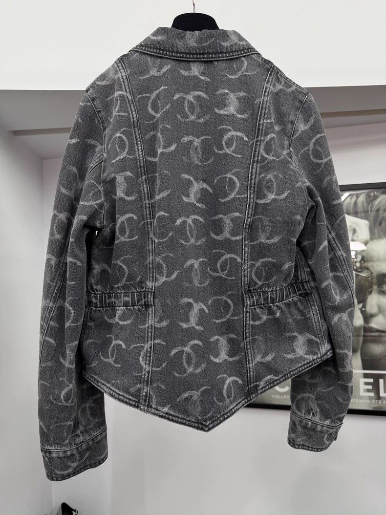 Chanel Chanel Black full logo denim jacket Size XS / US 0-2 / IT 36-38 - 3 Thumbnail