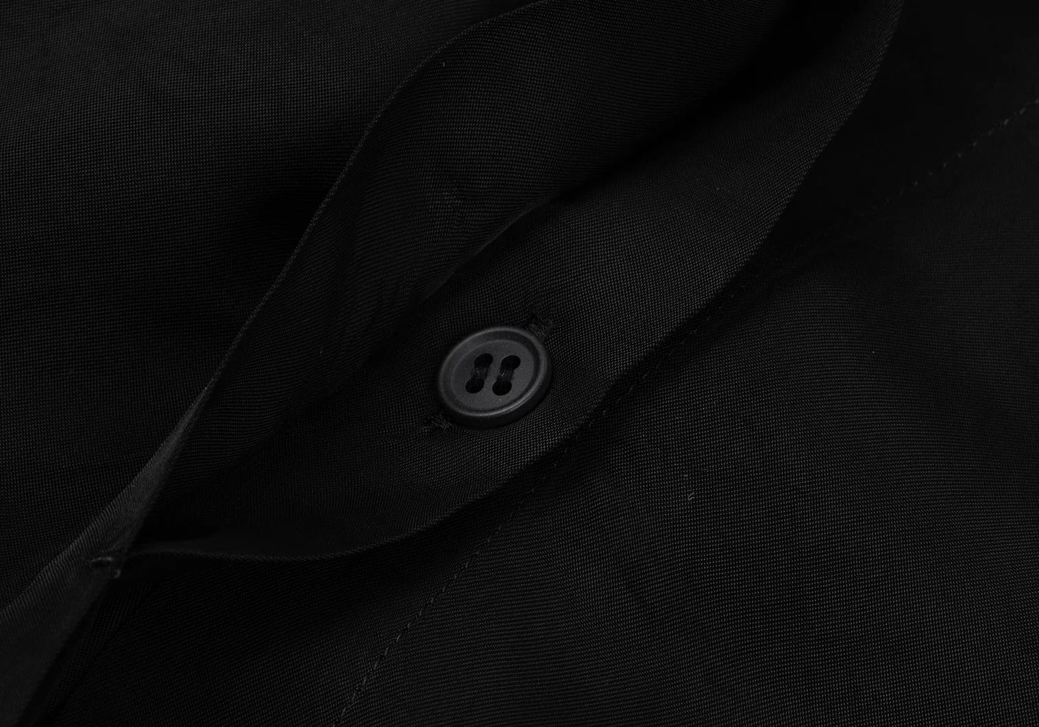Yohji Yamamoto Yohji Yamamoto Cotton Back Button Shirt Black 4 Size US XL / EU 56 / 4 - 15 Thumbnail