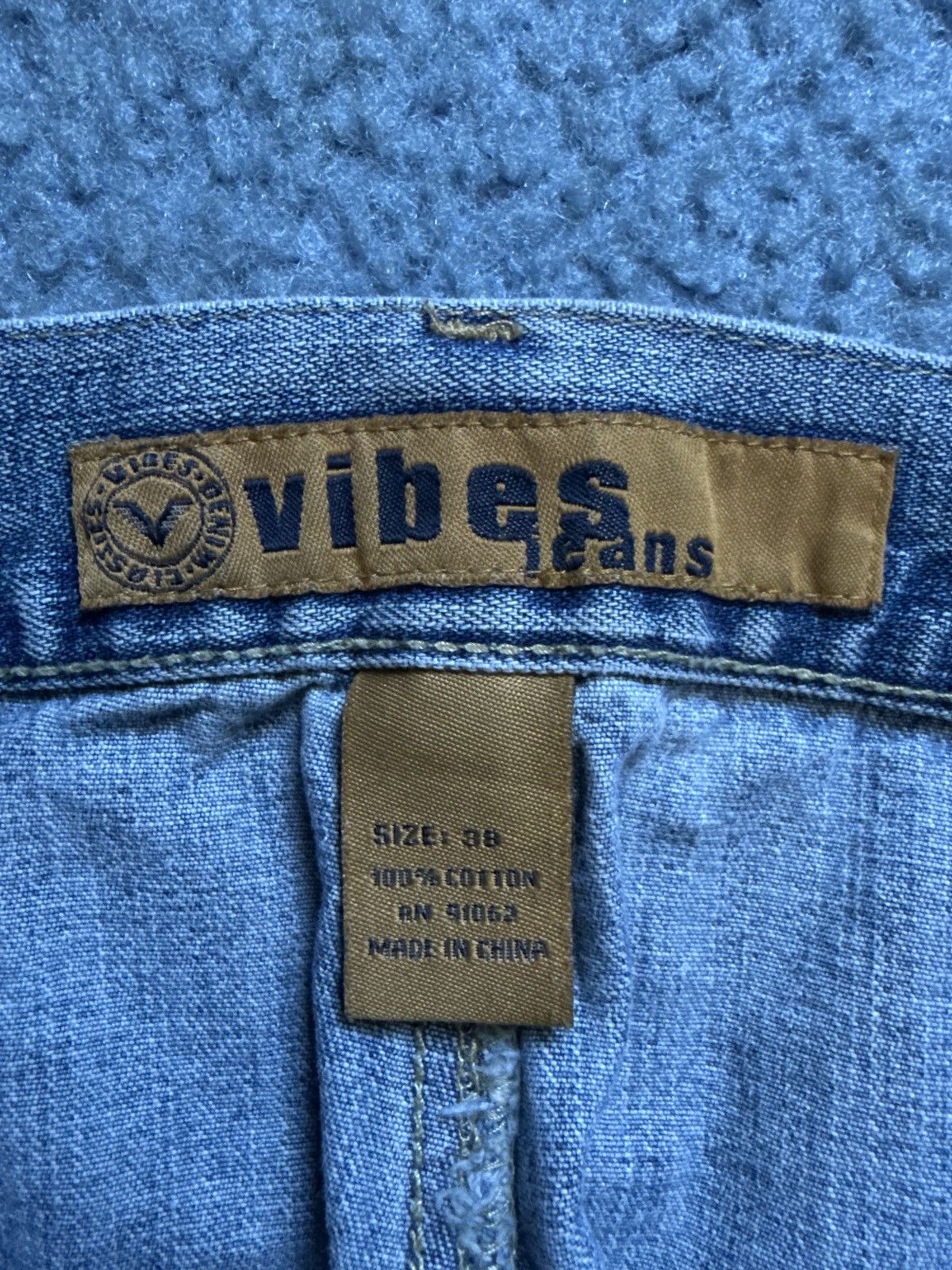 Vintage Vintage Vibes Jean Shorts Size US 38 / EU 54 - 3 Thumbnail