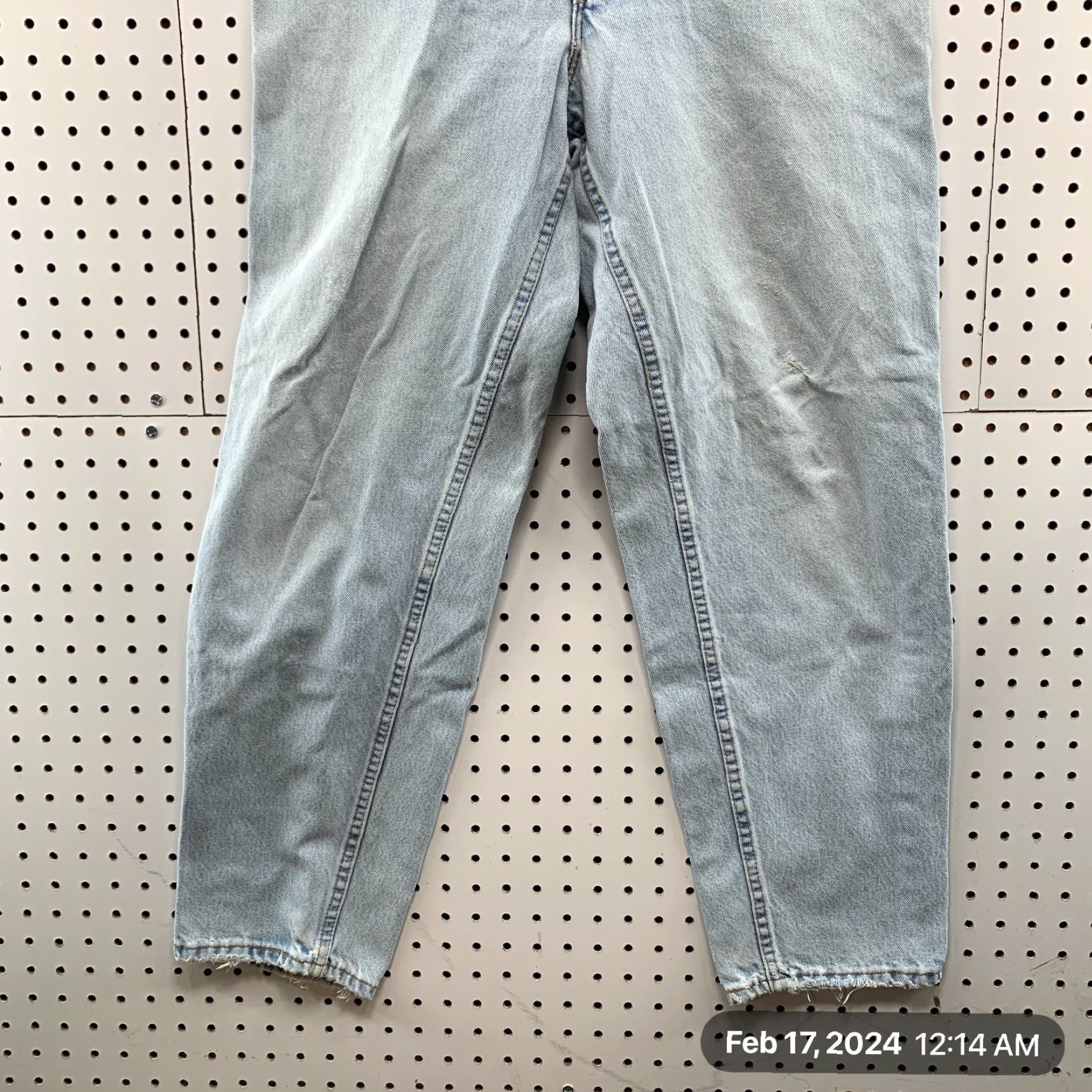 Levi's VINTAGE Levi's 560 Jeans Mens 32x30 Blue Denim USA Tapered Relaxed Fit 560 Style Accessories Size US 32 / EU 48 - 3 Thumbnail