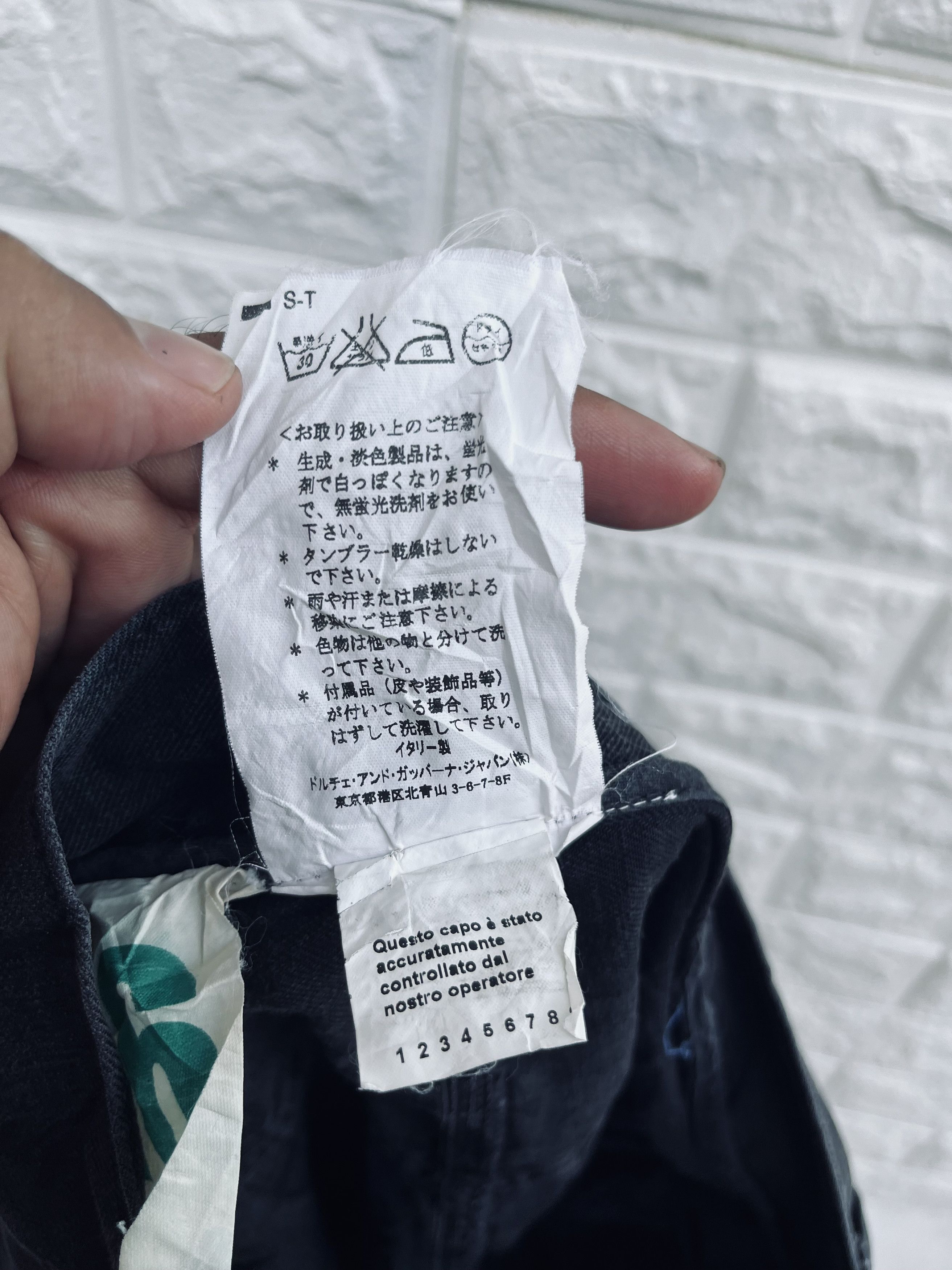 Dolce & Gabbana × Vintage Vintage Dolce & Gabbana Big Logo Zipper Fashion Style Size US 34 / EU 50 - 13 Thumbnail