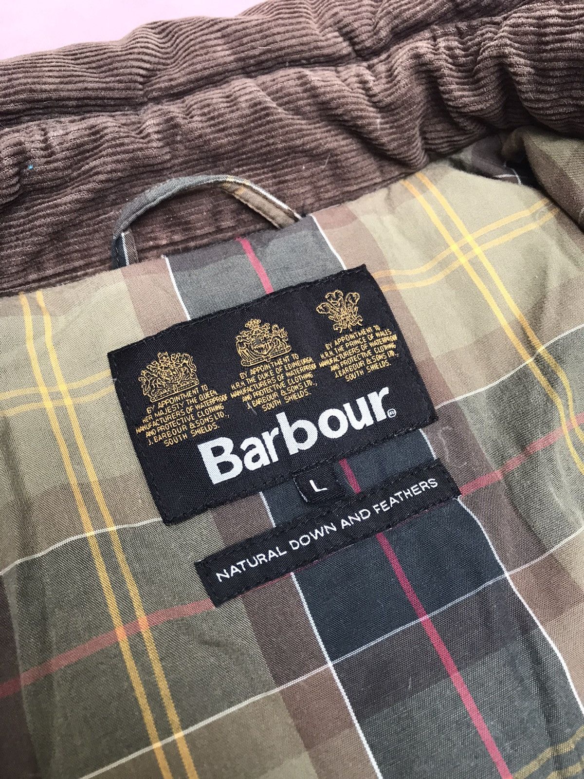 BARBOUR MADE IN ENGLAND DOWN AND FEATHER QUILTED JACKET