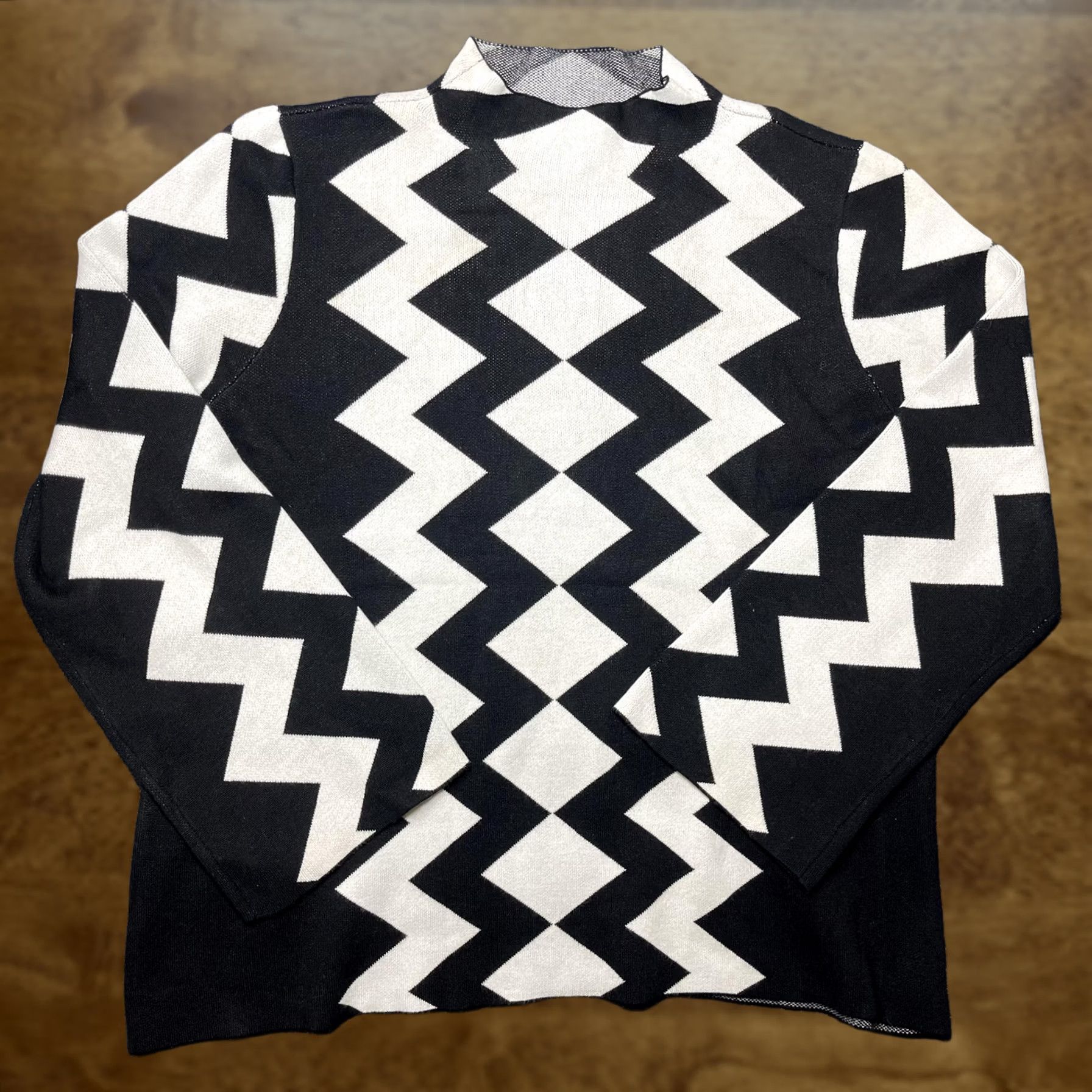 Vintage Investments Woman Sweater Womens 2X Black Geometric Mock Neck Knit Pullover Size XXL / US 16-18 / IT 52-54 - 1 Thumbnail