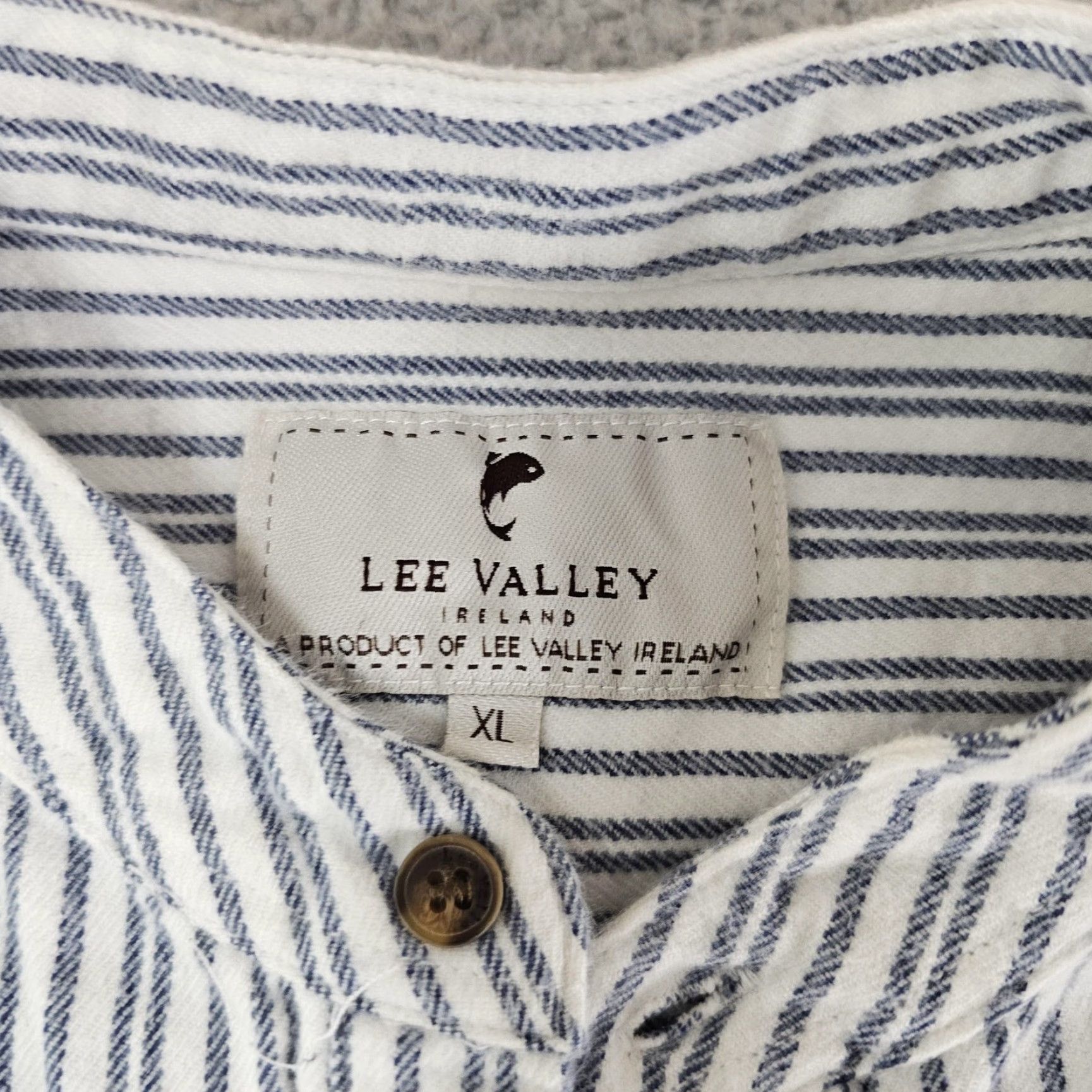 Lee Lee Valley Ireland Shirt Mens XL White Blue Stripe Grandfather Henley Grandad Size US XL / EU 56 / 4 - 3 Thumbnail