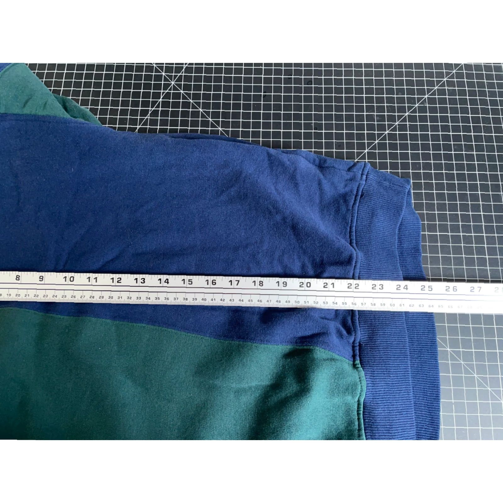 Vintage VINTAGE TownCraft Sweater Henley Shirt XL Tall Men Blue Green Striped 90s Retro Casual Fleece Knit Size US XL / EU 56 / 4 - 6 Thumbnail