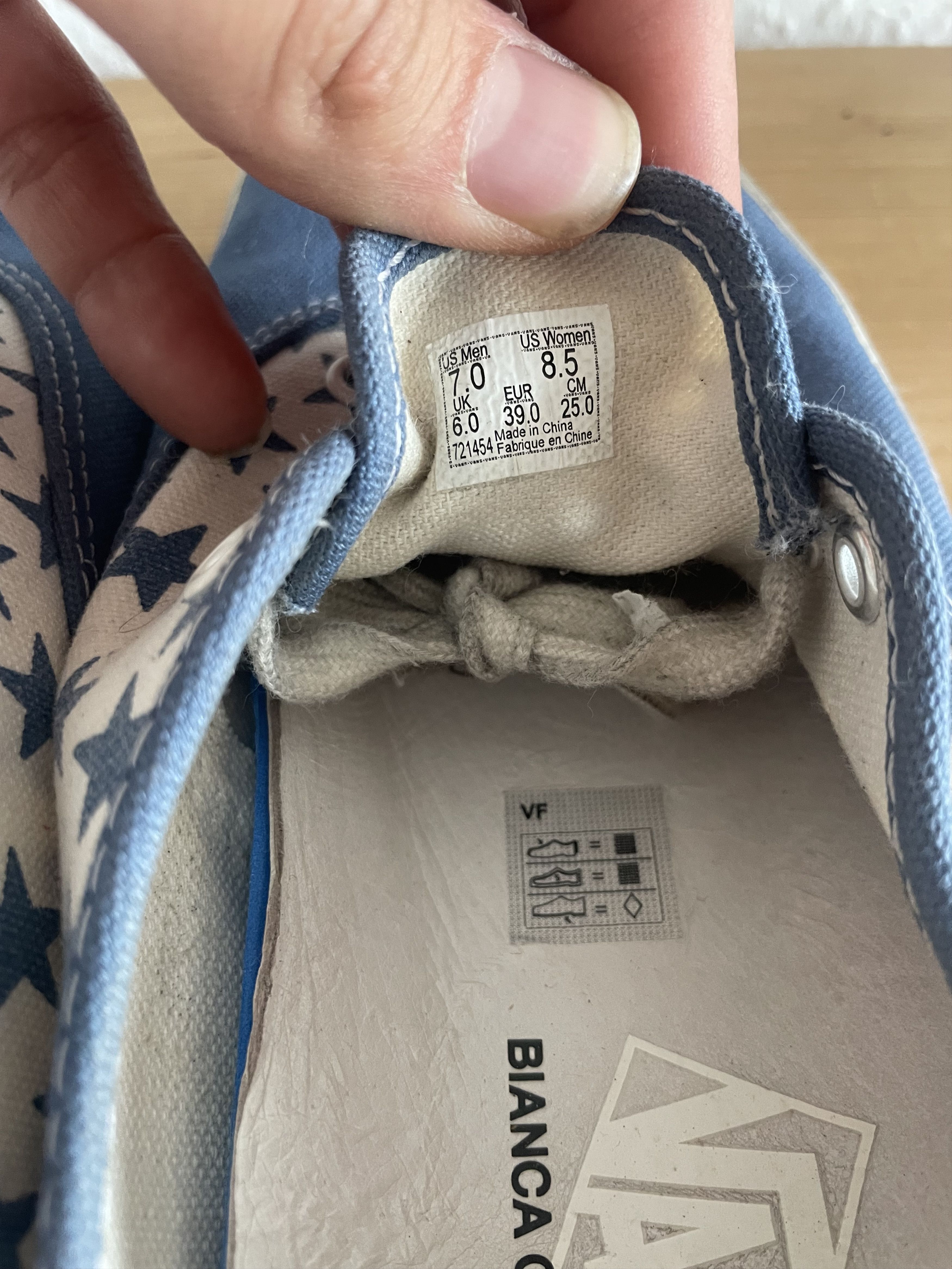 BIANCA CHANDON × Vans Blue Star Authentic Size US 7 / EU 40 - 8 Thumbnail