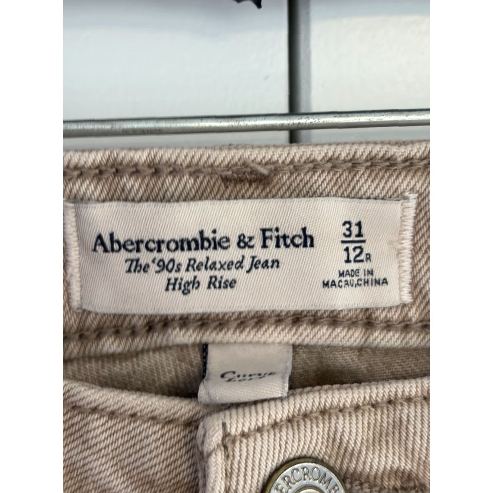 Abercrombie & Fitch Abercrombie & Fitch 90s Jeans Beige Denim Relaxed High Rise Waist size 31 Size 24" / US 00 / IT 34 - 5 Thumbnail