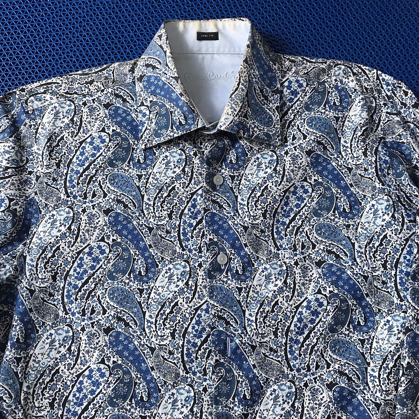 Designer × Pierre Cardin Pierre Cardin France paisley blue peacock long sleeves shirt Size US M / EU 48-50 / 2 - 1 Thumbnail