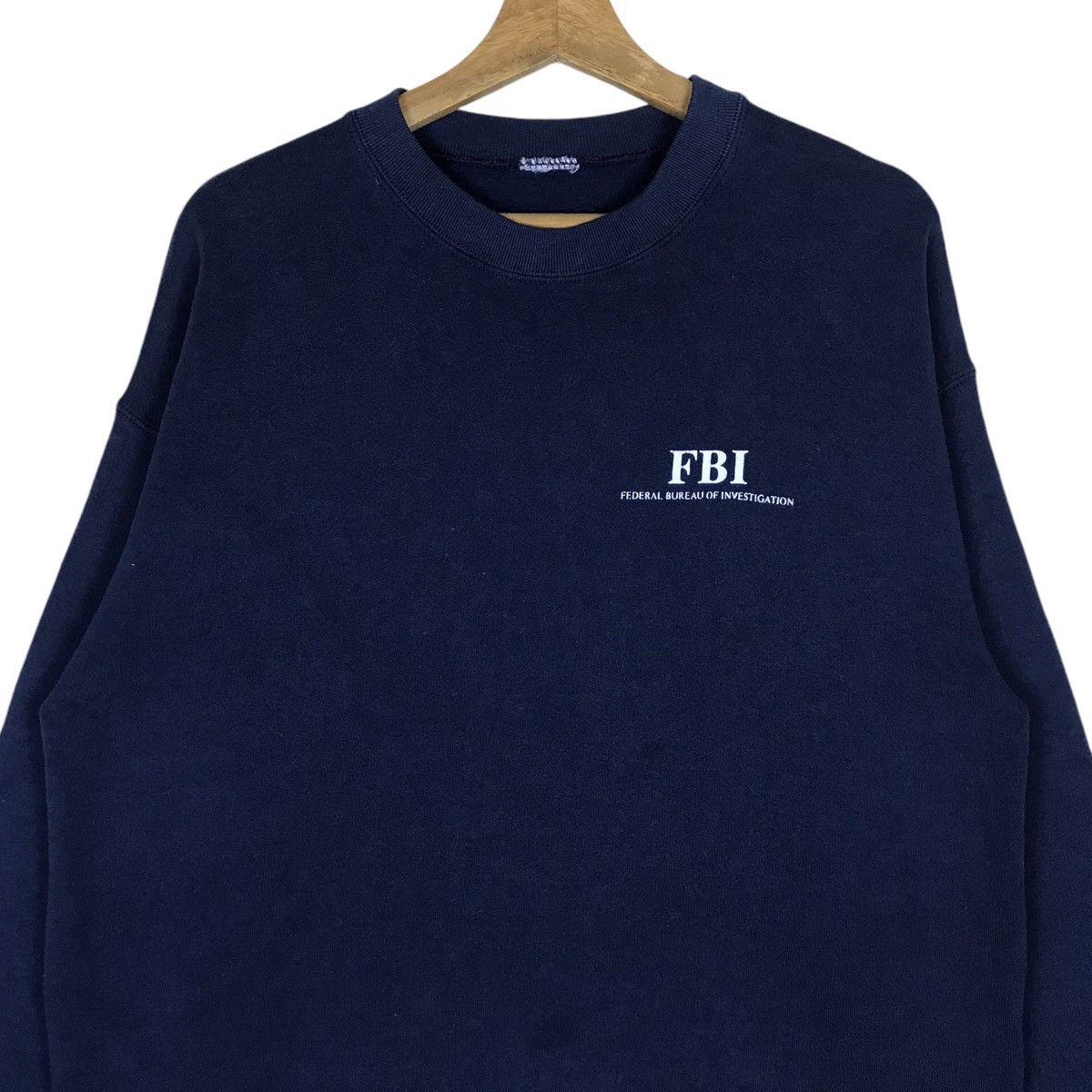 Vintage Vintage Federal Bureau of Investigation Pullover Jumper Size US M / EU 48-50 / 2 - 2 Thumbnail