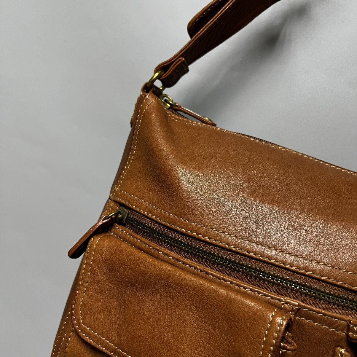 Fossil Vintage Fossil Leather Shoulder Bag Y2K Size ONE SIZE - 18 Thumbnail