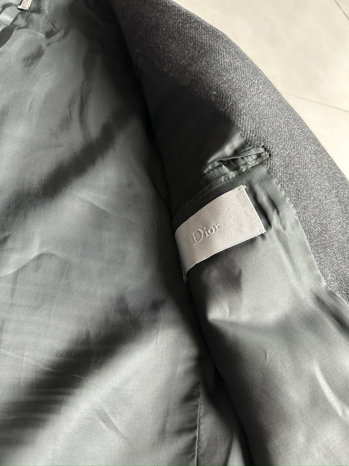 Dior × Hedi Slimane Dior Homme AW01 “Solitaire” lambskin collar wool long coat Size US M / EU 48-50 / 2 - 17 Thumbnail