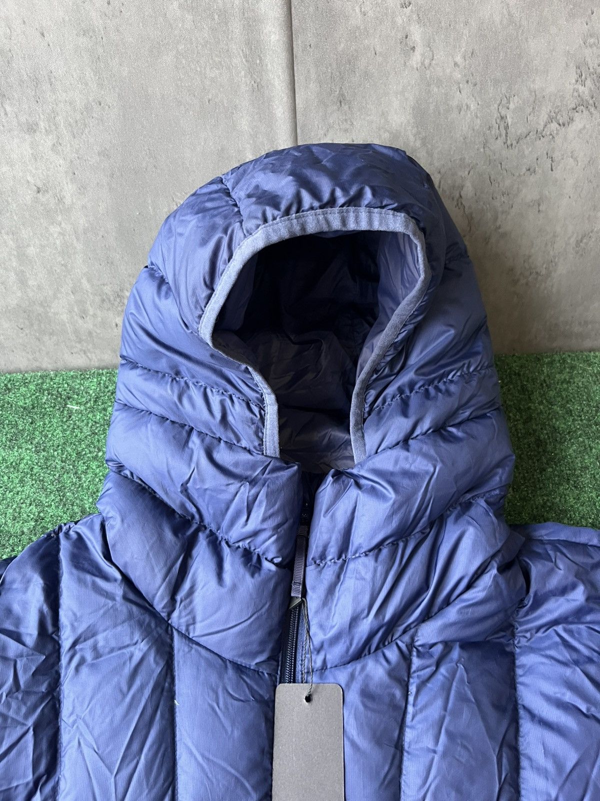 Supreme USED SUPREME MICRO DOWN SET PUFFER AND PANTS “NAVY” SIZE L&M Size US L / EU 52-54 / 3 - 13 Thumbnail