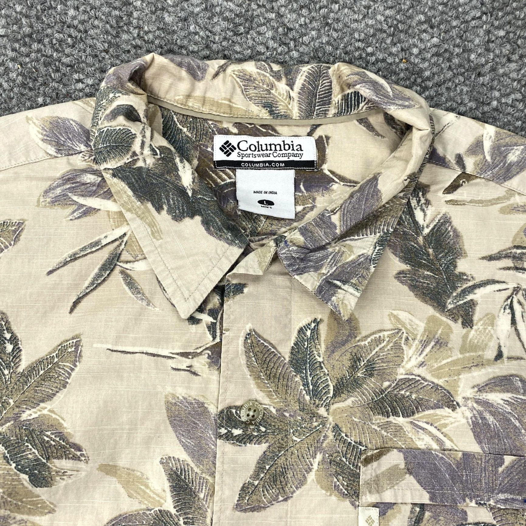 ALOHAS VINTAGE Columbia Shirt Mens Large Beige Floral Hawaiian Aloha Button Front Cotton AM7635 Tropical Beach Mens L Beige Floral Hawaiian Shirt Size US L / EU 52-54 / 3 - 2 Thumbnail