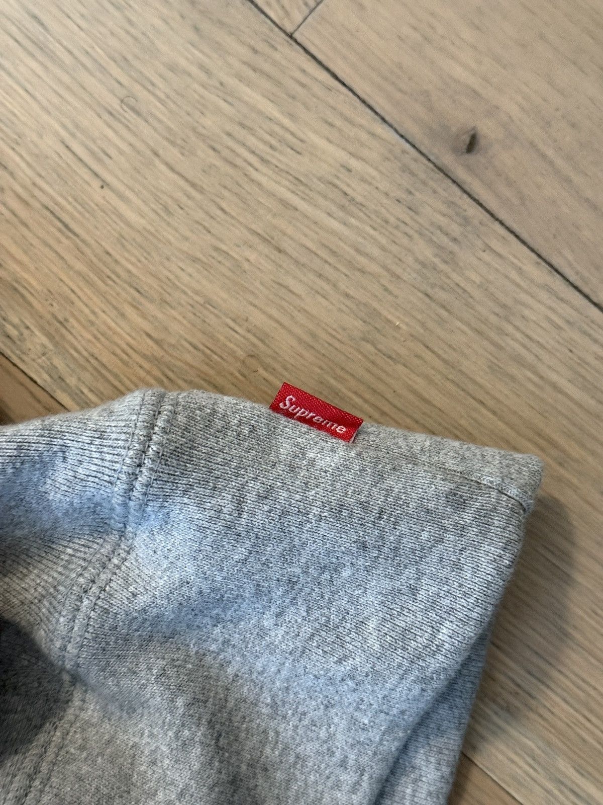 Supreme Supreme Pearl Logo Hoodie Size US XXL / EU 58 / 5 - 2 Thumbnail