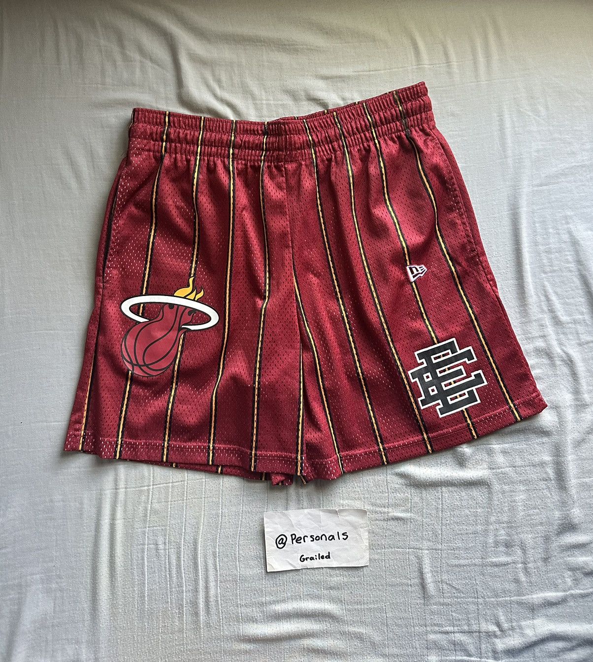 Eric Emanuel × NBA Eric Emanuel Miami Heat Shorts Large Size US 34 / EU 50 - 1 Thumbnail