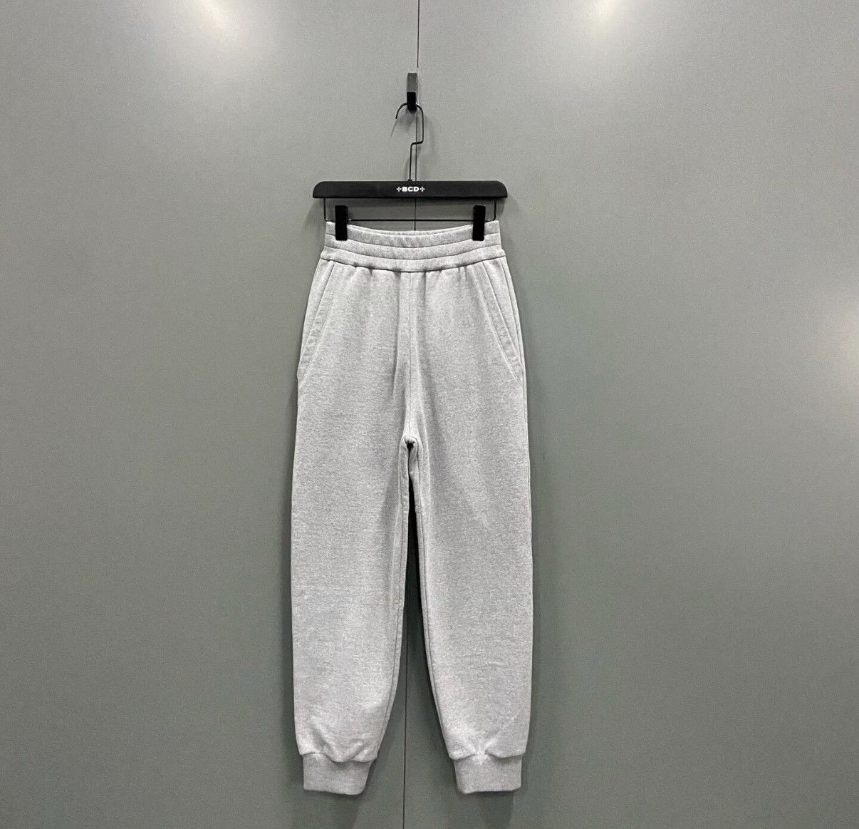 Miu Miu Miu Miu Pocket Logo Pants J41 Size 25" / US 0 / IT 36 - 1 Thumbnail