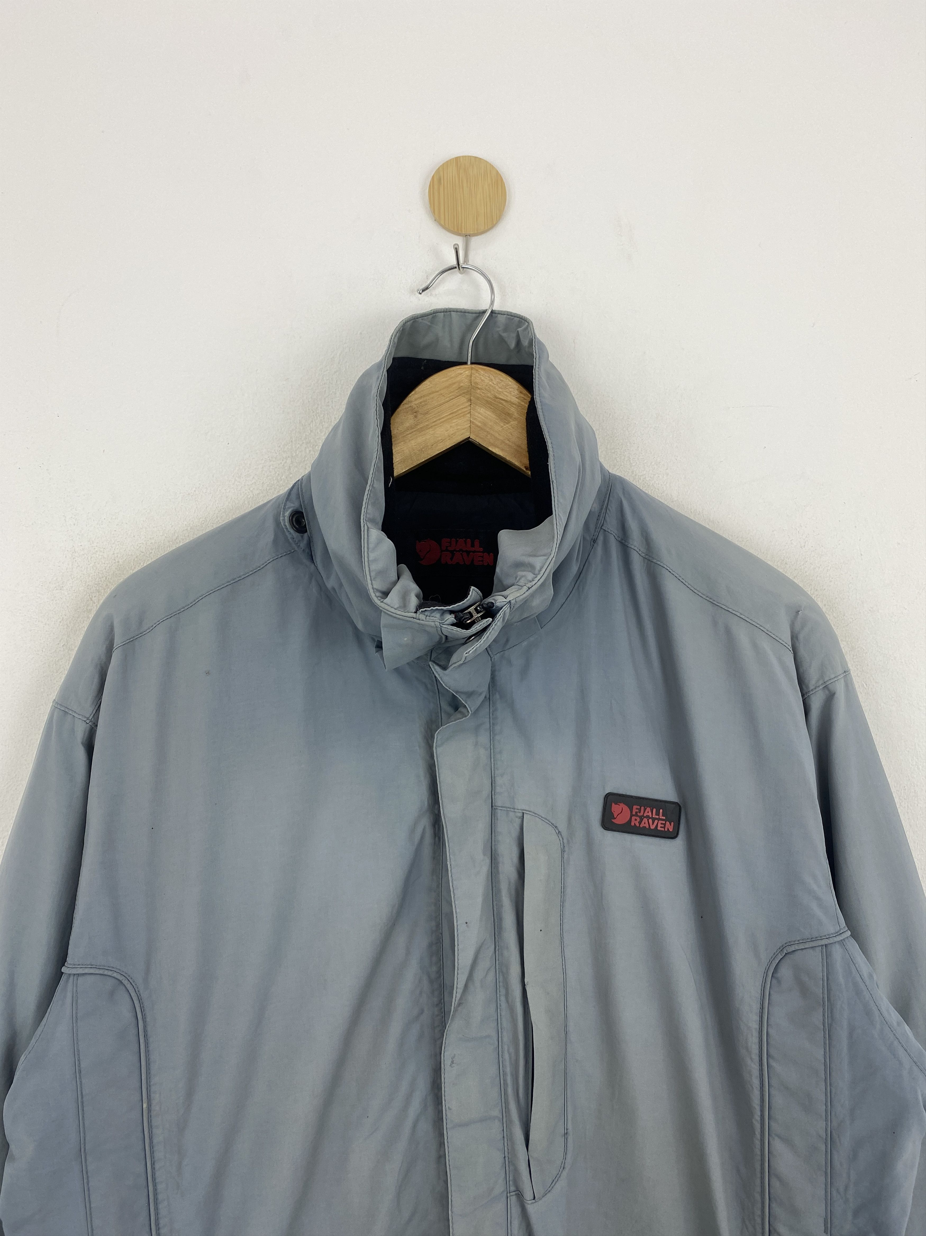 Fjallraven Vintage Fjallraven Outdoor Made In Sweden Light Jacket J1923 Size US L / EU 52-54 / 3 - 2 Thumbnail