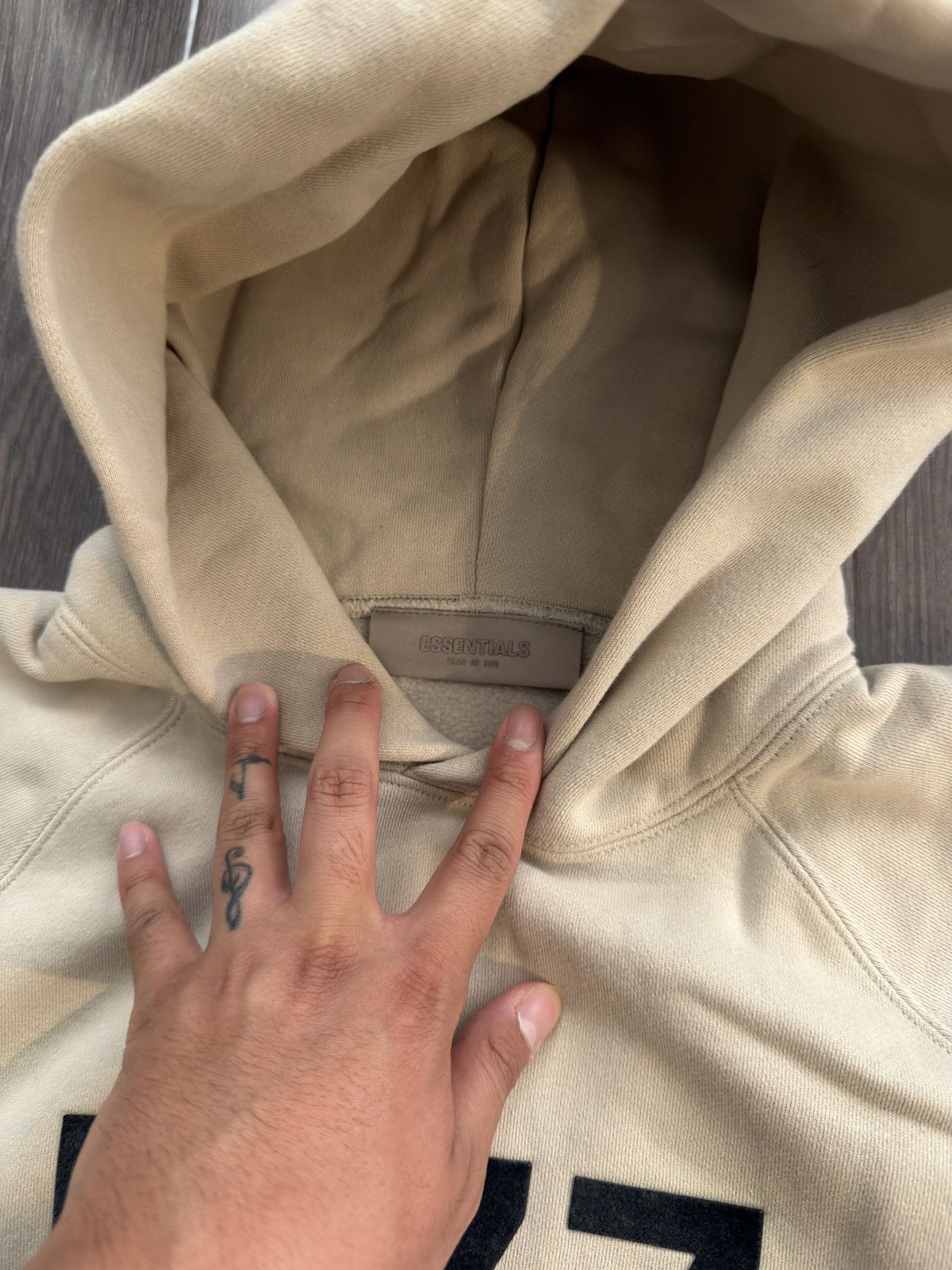 Fear of God fear of god essentials 1977 ss22 hoodie size small Size US S / EU 44-46 / 1 - 4 Thumbnail