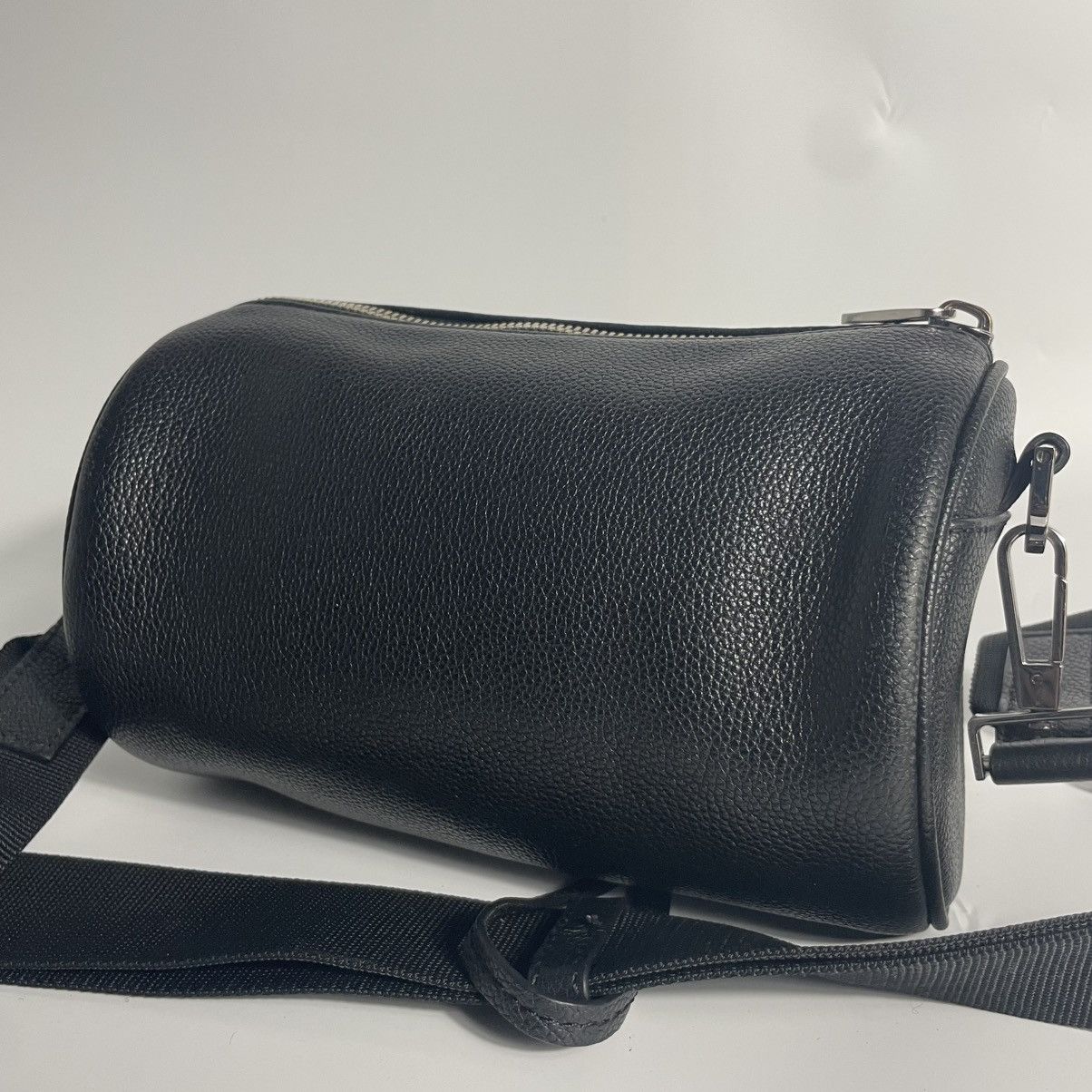 Dior Dior S/S18-20 Atelier Roller Cylindrical Crossbody leather Size ONE SIZE - 13 Thumbnail