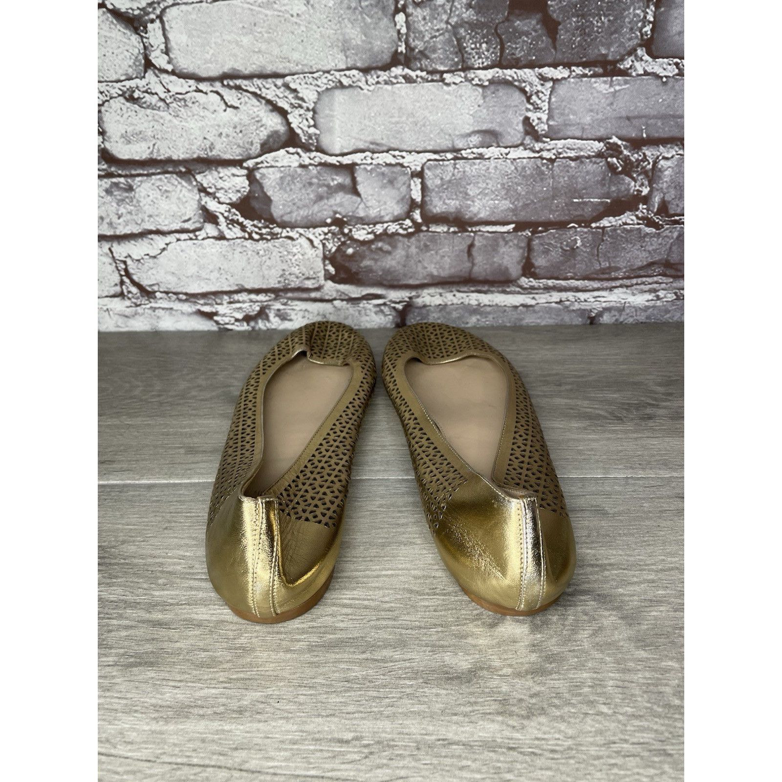 J.Crew J.Crew Nora Metallic Gold Leather Perforated Ballet Flats Wo Size US 10 / IT 40 - 4 Thumbnail