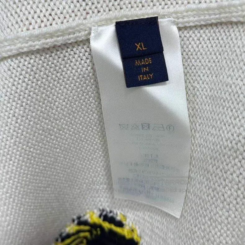 Louis Vuitton Louis Vuitton Colorful oversize three-flower sweater Size US XL / EU 56 / 4 - 4 Thumbnail