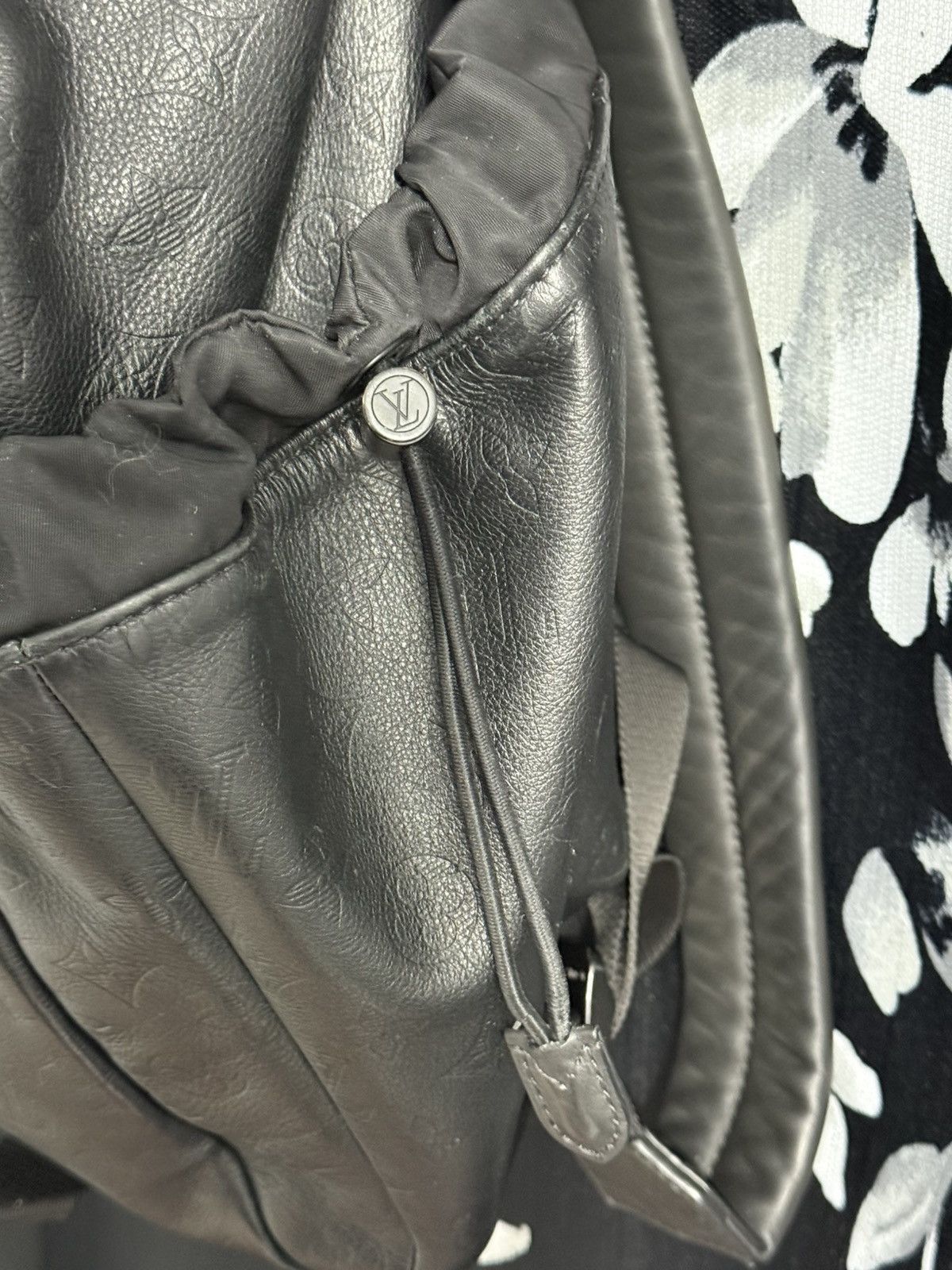 Louis Vuitton Louis Vuitton M43680 Discovery back pack Size ONE SIZE - 5 Thumbnail