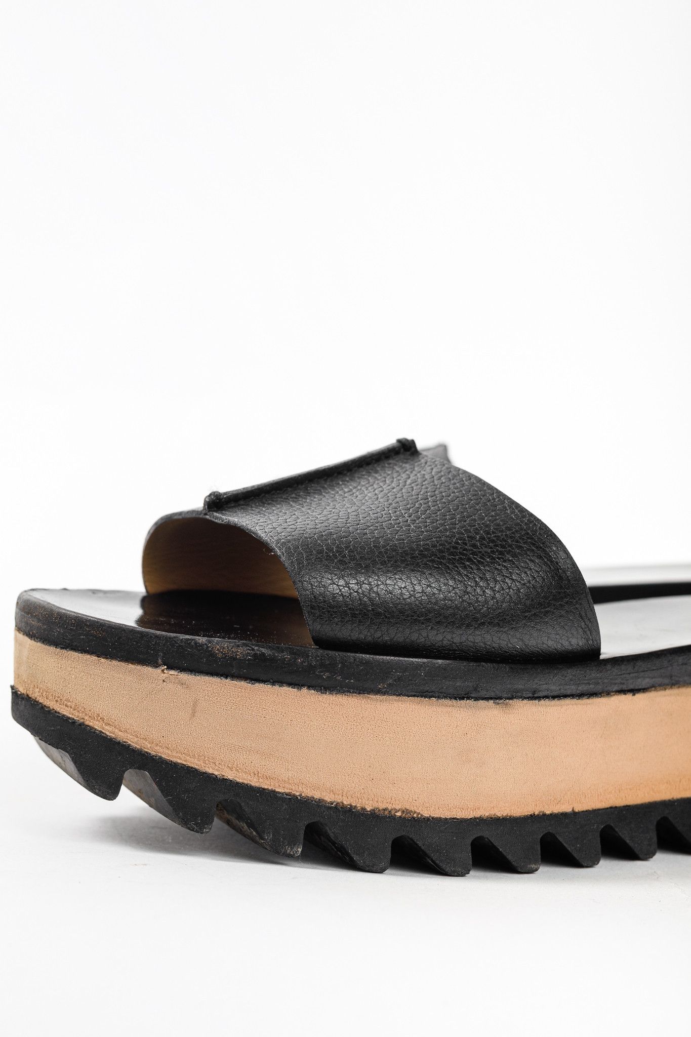 Balenciaga Balenciaga Pebbled Leather Ankle-Strap Flatform Sandals Size US 10 / IT 40 - 7 Thumbnail