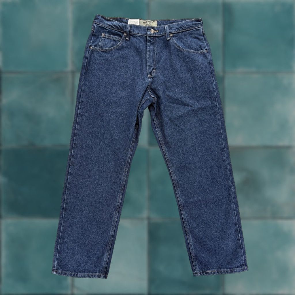 Wrangler Wrangler Jeans Mens 34x30 Blue Dark Wash Relaxed Straight Denim Pants Size US 34 / EU 50 - 1 Thumbnail