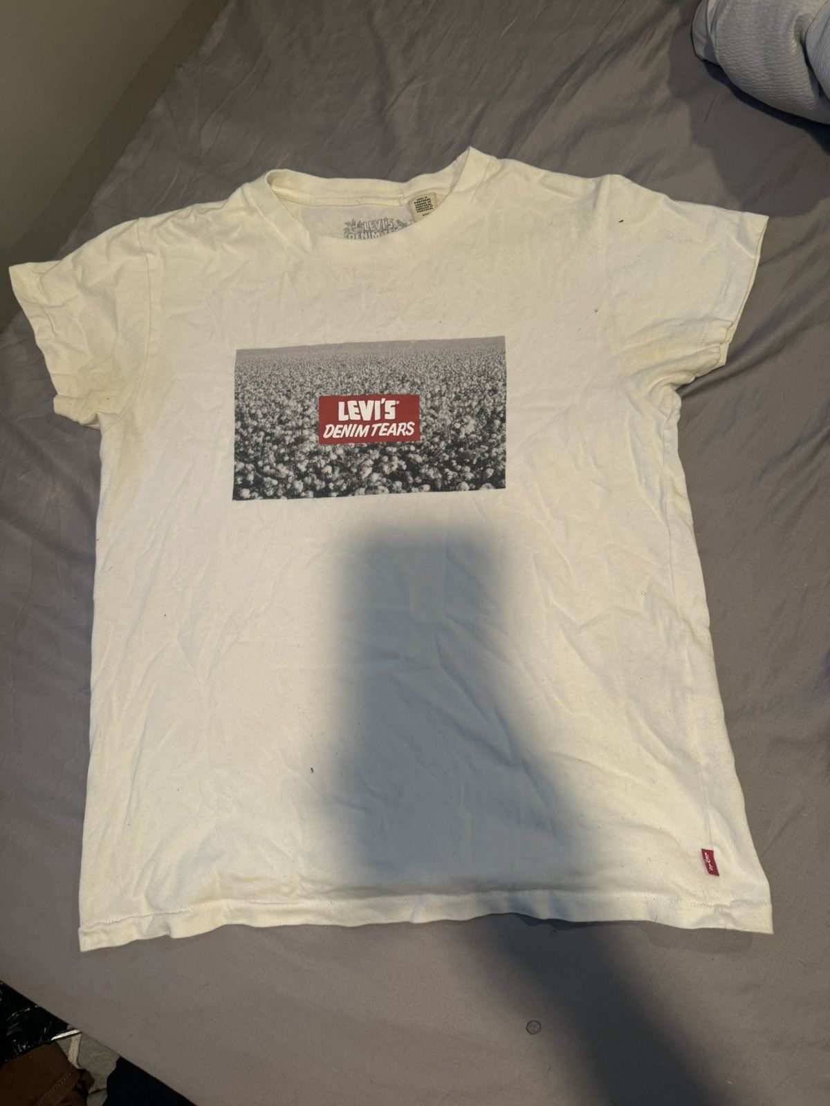 DENIM TEARS × Levi's DENIM TEARS x LEVI’S collab white tee Size US S / EU 44-46 / 1 - 1 Thumbnail