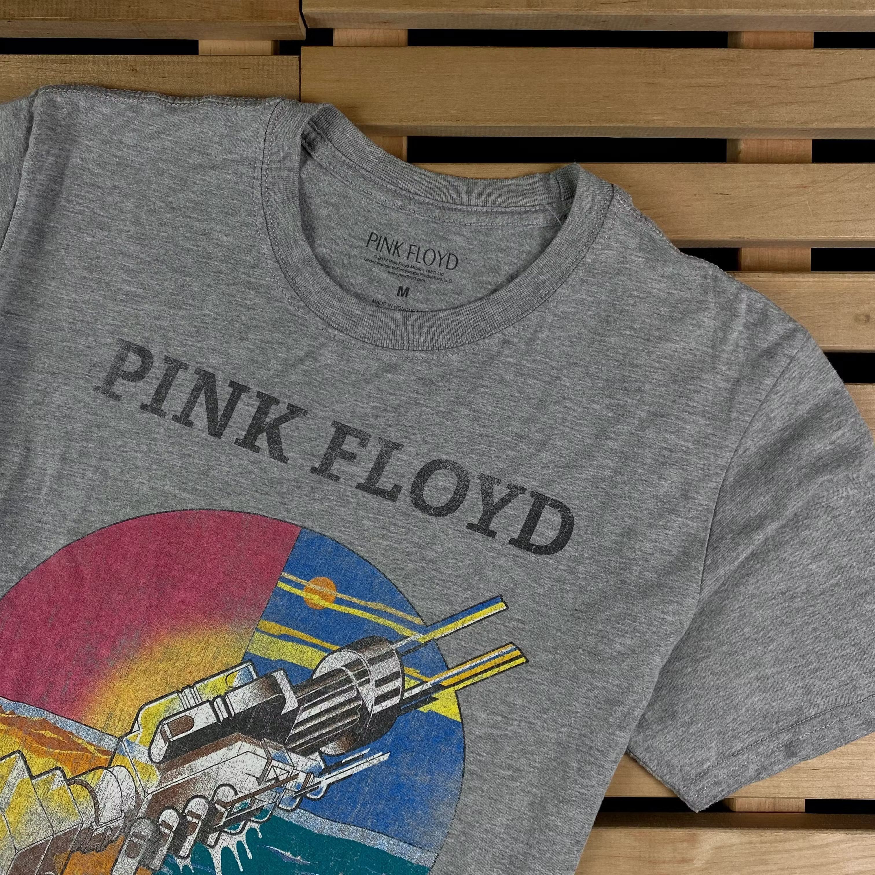 Band Tees × Pink Floyd × Vintage Mens Vintage T Shirt Pink Floyd Size M Size US M / EU 48-50 / 2 - 2 Thumbnail