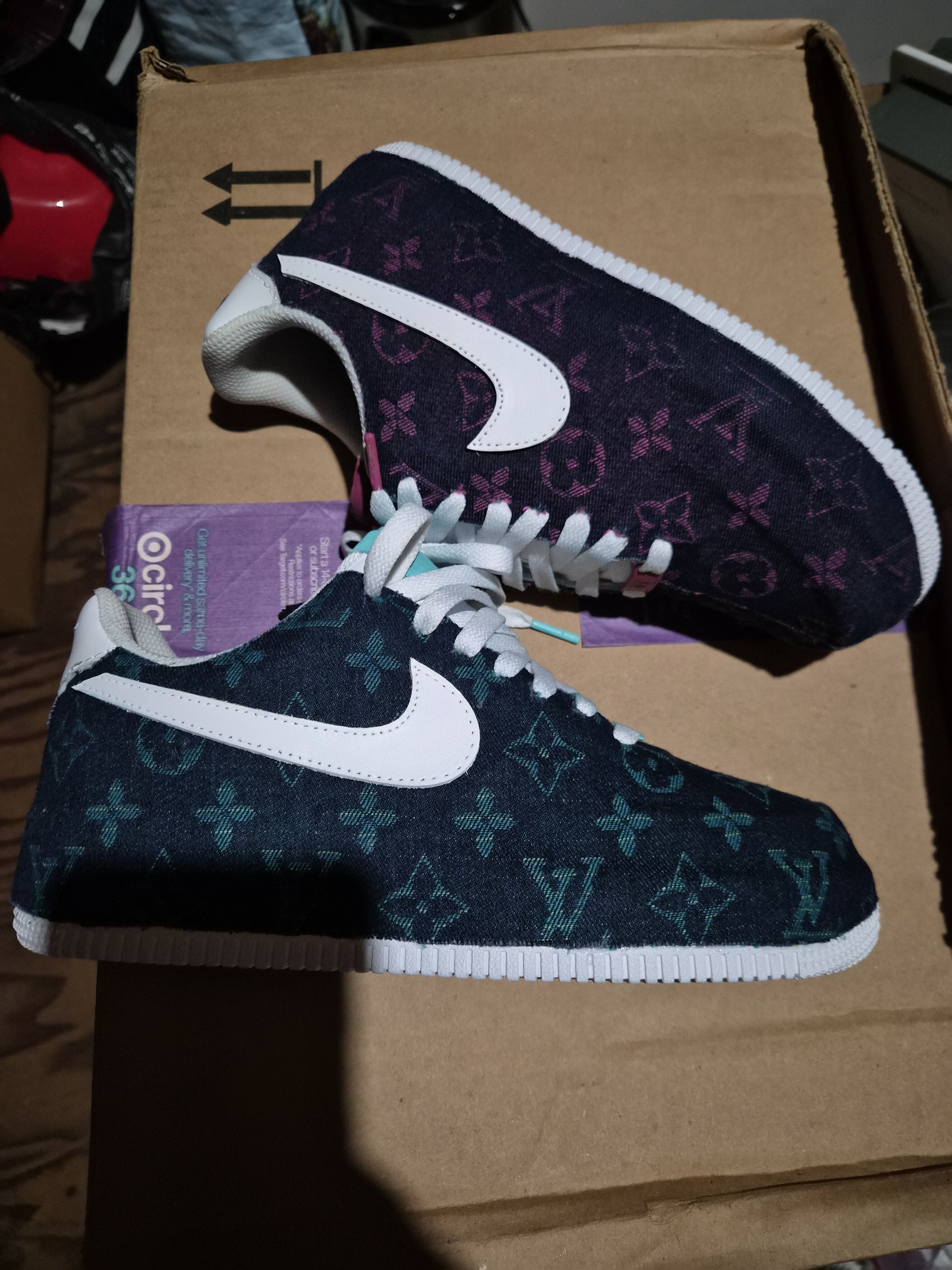 Nike CUSTOM Nike Air Force 1's Size US 8 / EU 41 - 2 Thumbnail