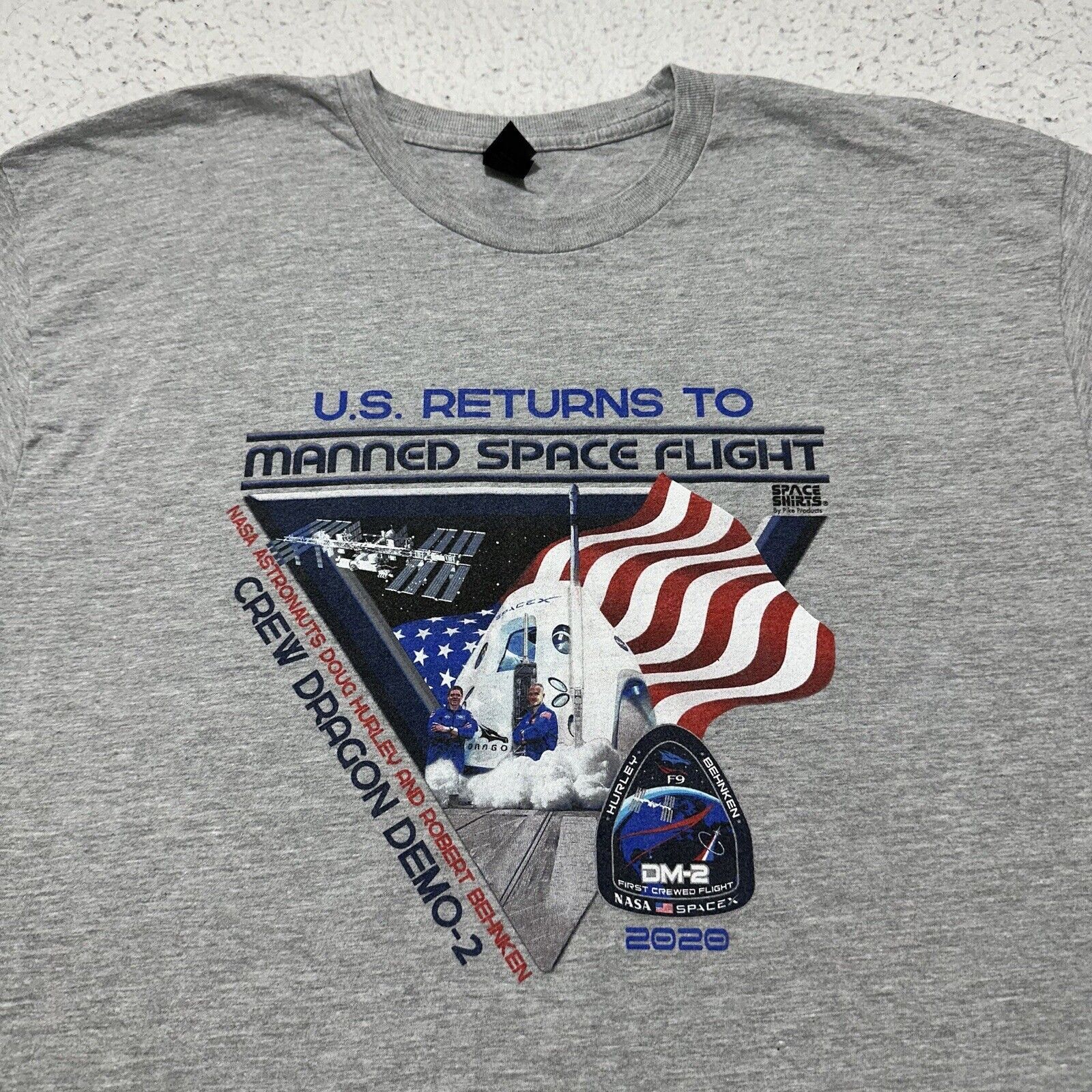 Tultex Space Shirts Large 2020 Dragon Demo-2 NASA Crew Graphic Tee Size US L / EU 52-54 / 3 - 4 Thumbnail