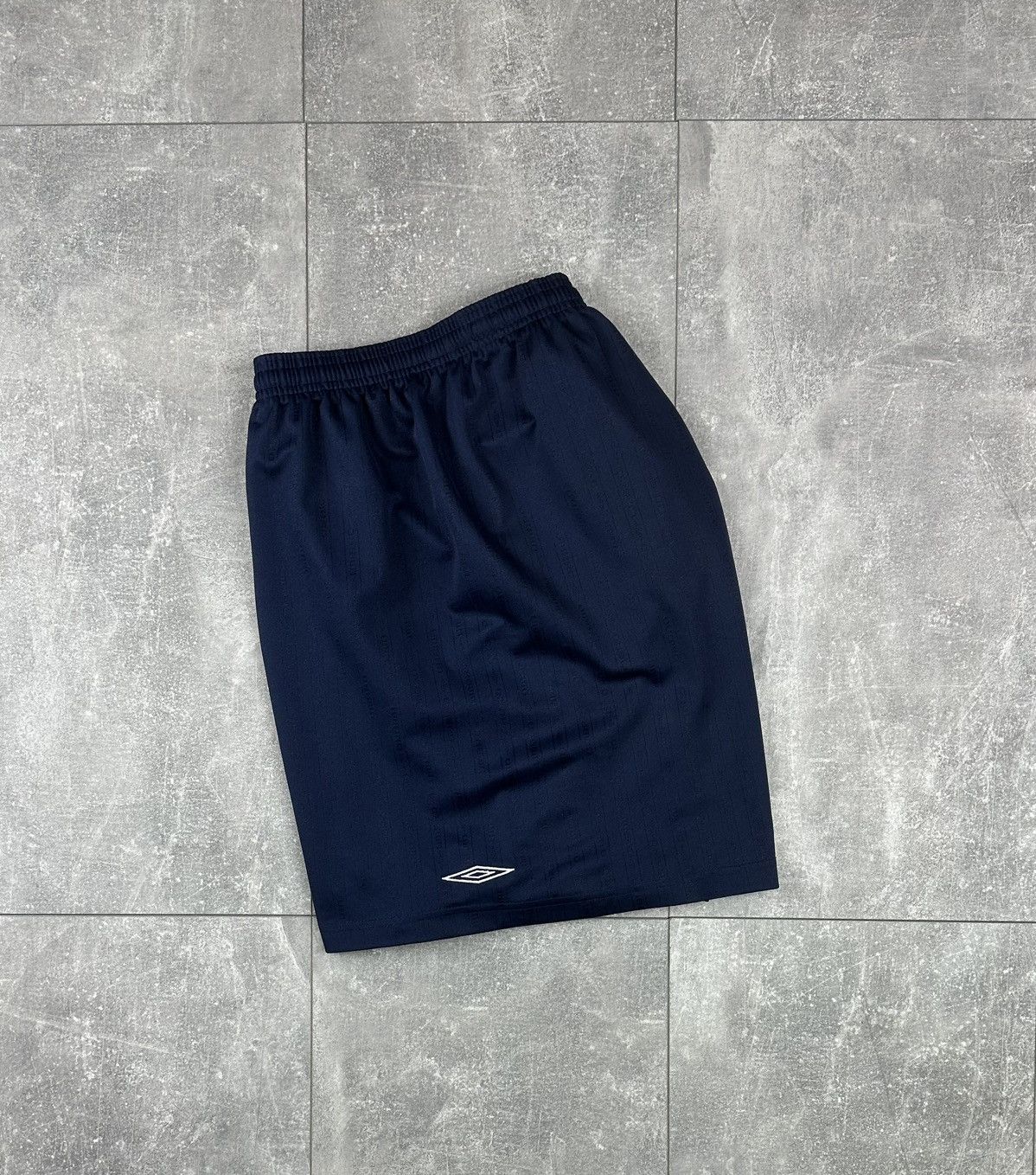 Umbro Umbro Mens Vintage Retro Monogram Short Size US 40 / EU 56 - 8 Thumbnail