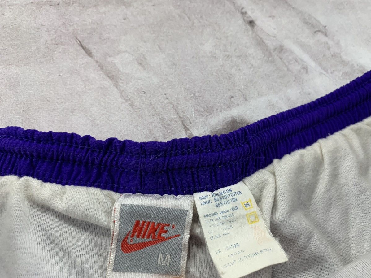Nike × Vintage Mens vintage shorts Nike Size M Size US 32 / EU 48 - 5 Thumbnail