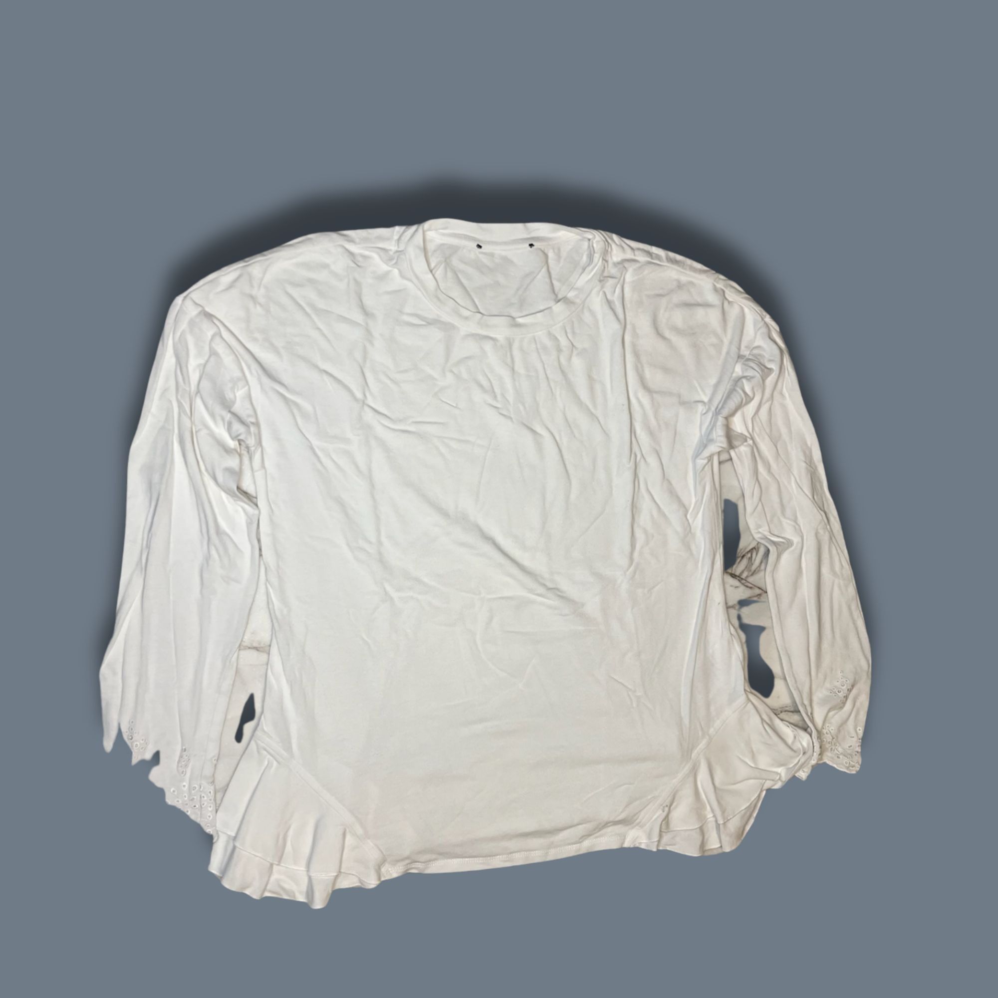 Other White Long-Sleeved Shirt Womens Size M With Ruffled Hem Soft Size M / US 6-8 / IT 42-44 - 2 Thumbnail