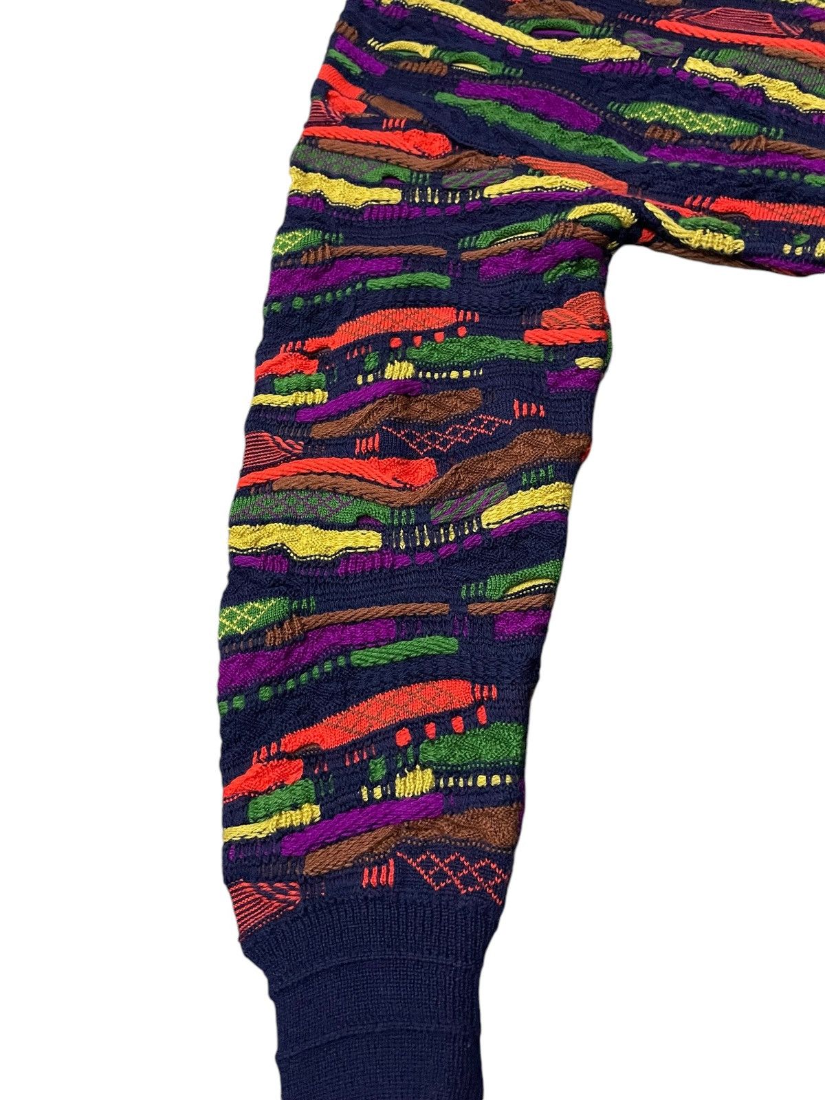 Coogi × Vintage Vintage Coogi 3D Cable Knit Style By limnos 90s Knitwear Size US L / EU 52-54 / 3 - 13 Thumbnail