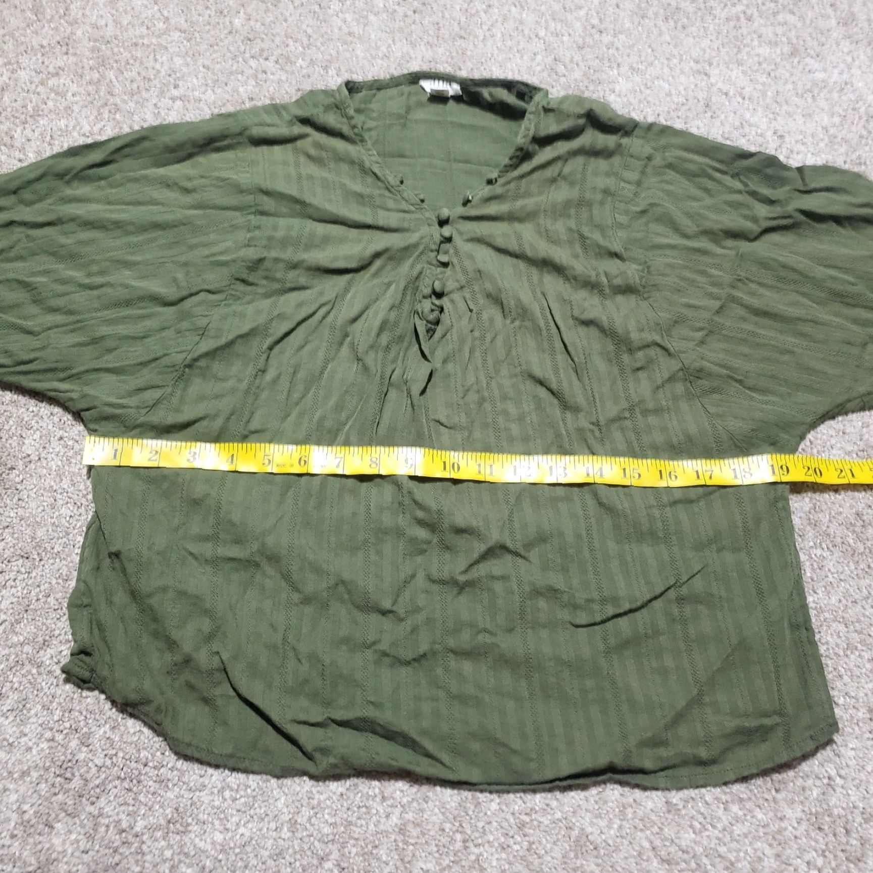 Vintage a.n.a Shirt XS Women Green Solid 3/4 Sleeve Round Neck Adult Womens XS Green Shirt Classic All Seasons Size XS / US 0-2 / IT 36-38 - 4 Thumbnail