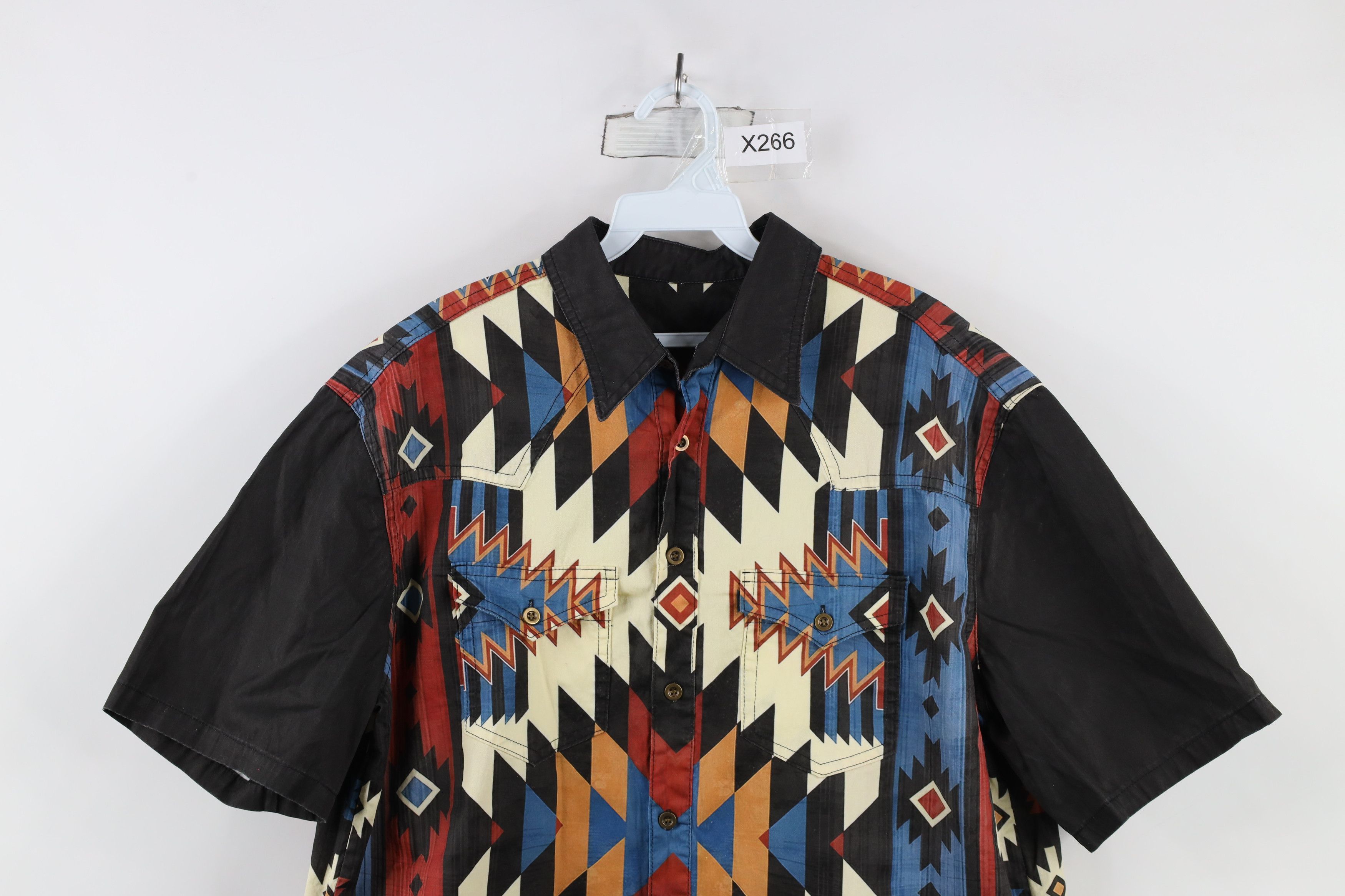 Vintage Vintage 90s Streetwear Rainbow Western Fiesta Button Shirt Size US M / EU 48-50 / 2 - 2 Thumbnail