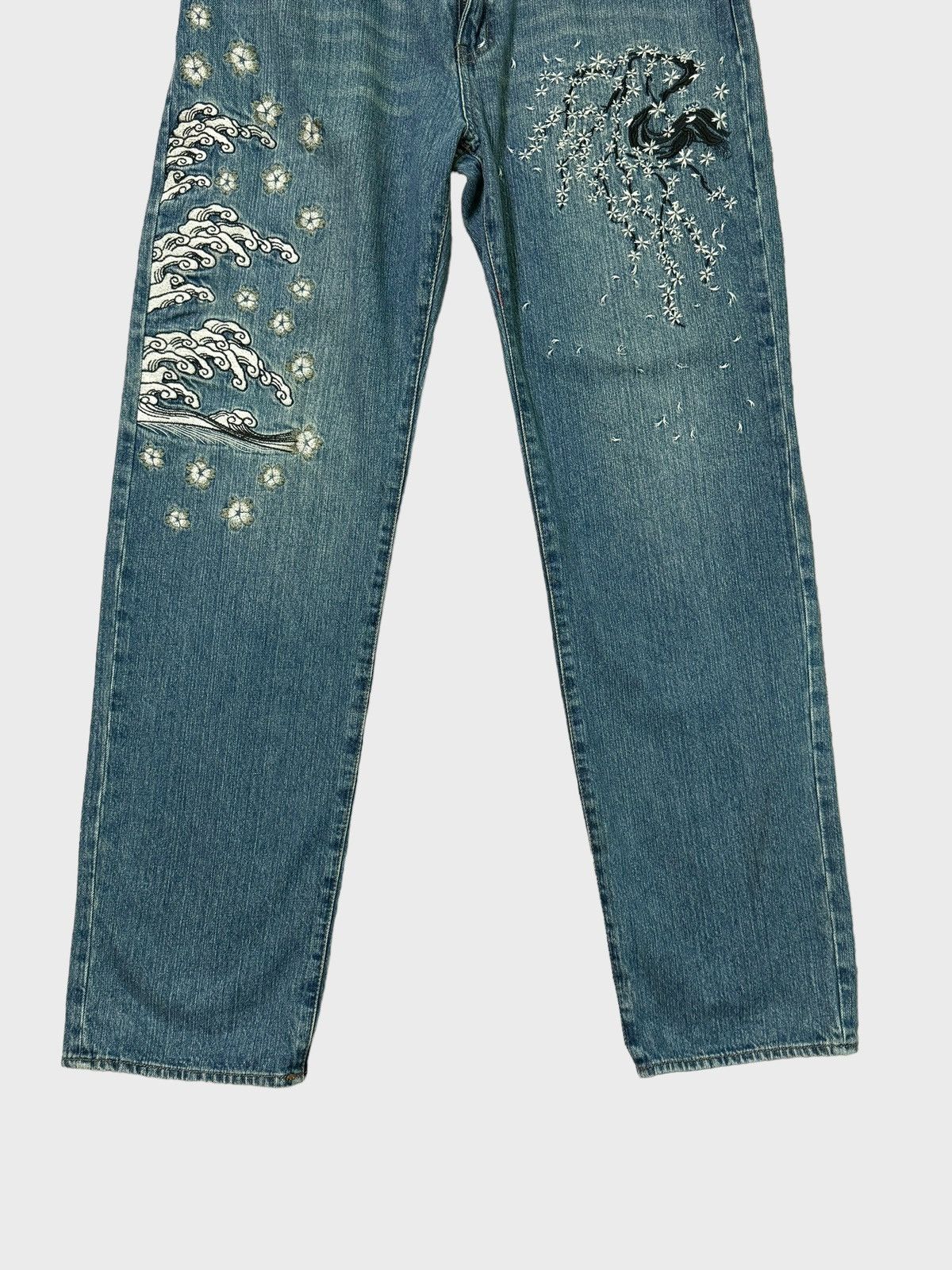 Japanese Brand ARCHIVE KARAKURI TAMASHI STYLE SAKURA EMBROIDERY DENIM Size US 32 / EU 48 - 6 Thumbnail