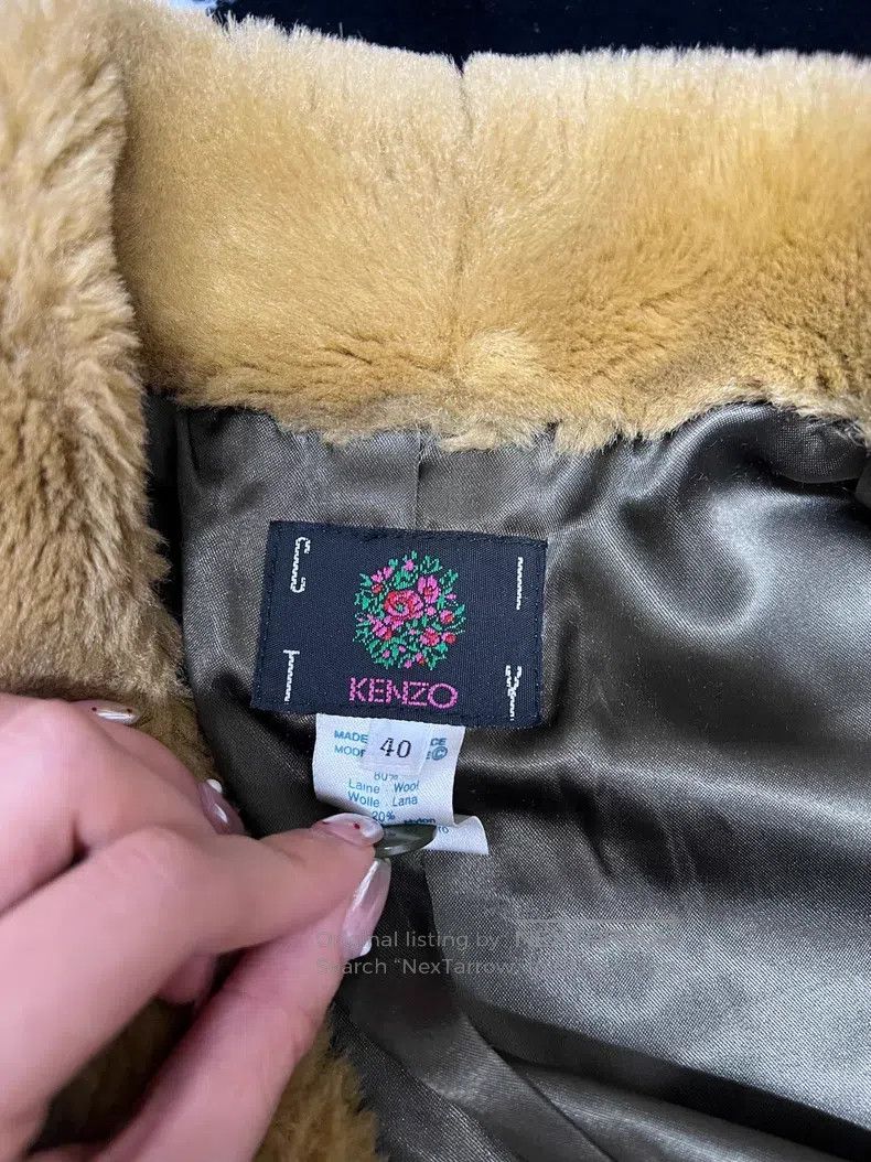 Kenzo Kenzo Sauerkraut Green, Faux Fur Collar and Sleeve, Tailor Size XS / US 0-2 / IT 36-38 - 4 Thumbnail