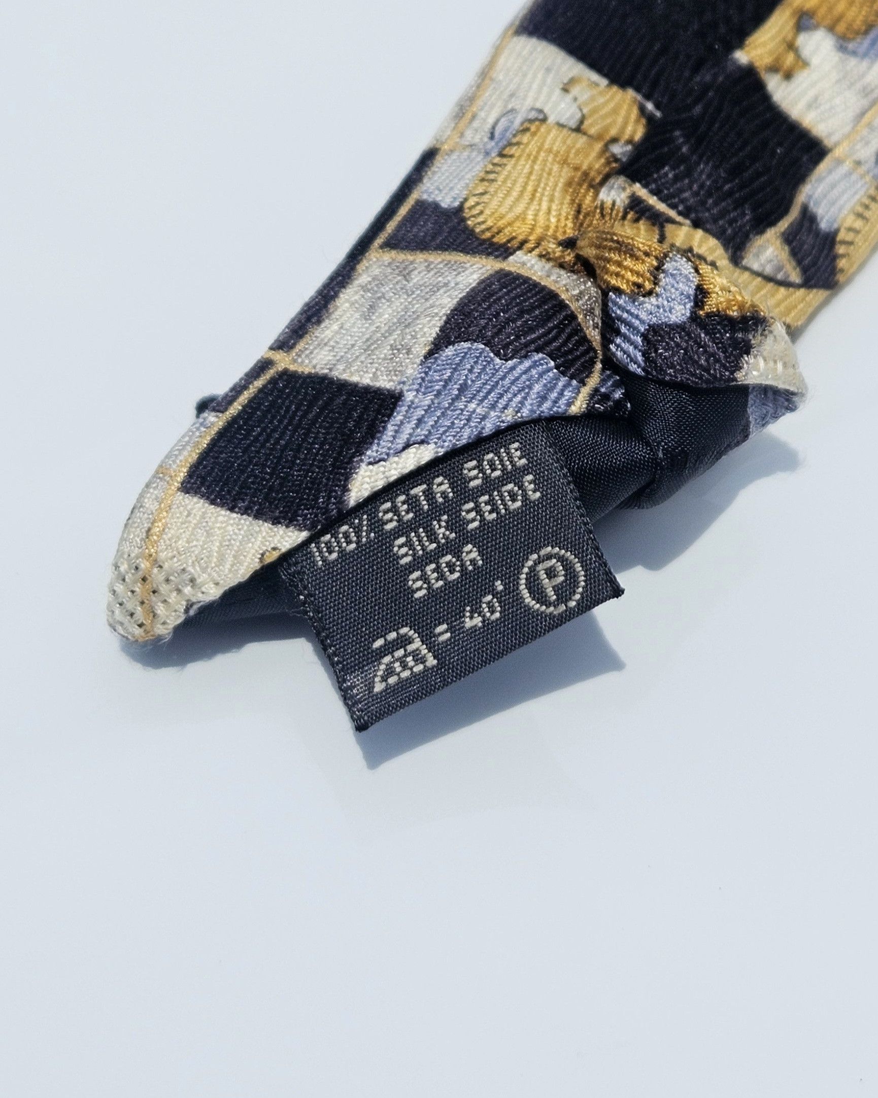 Ermenegildo Zegna Vintage Ermenegildo Zegna Silk Tie Surreal Chess Board Size ONE SIZE - 4 Thumbnail