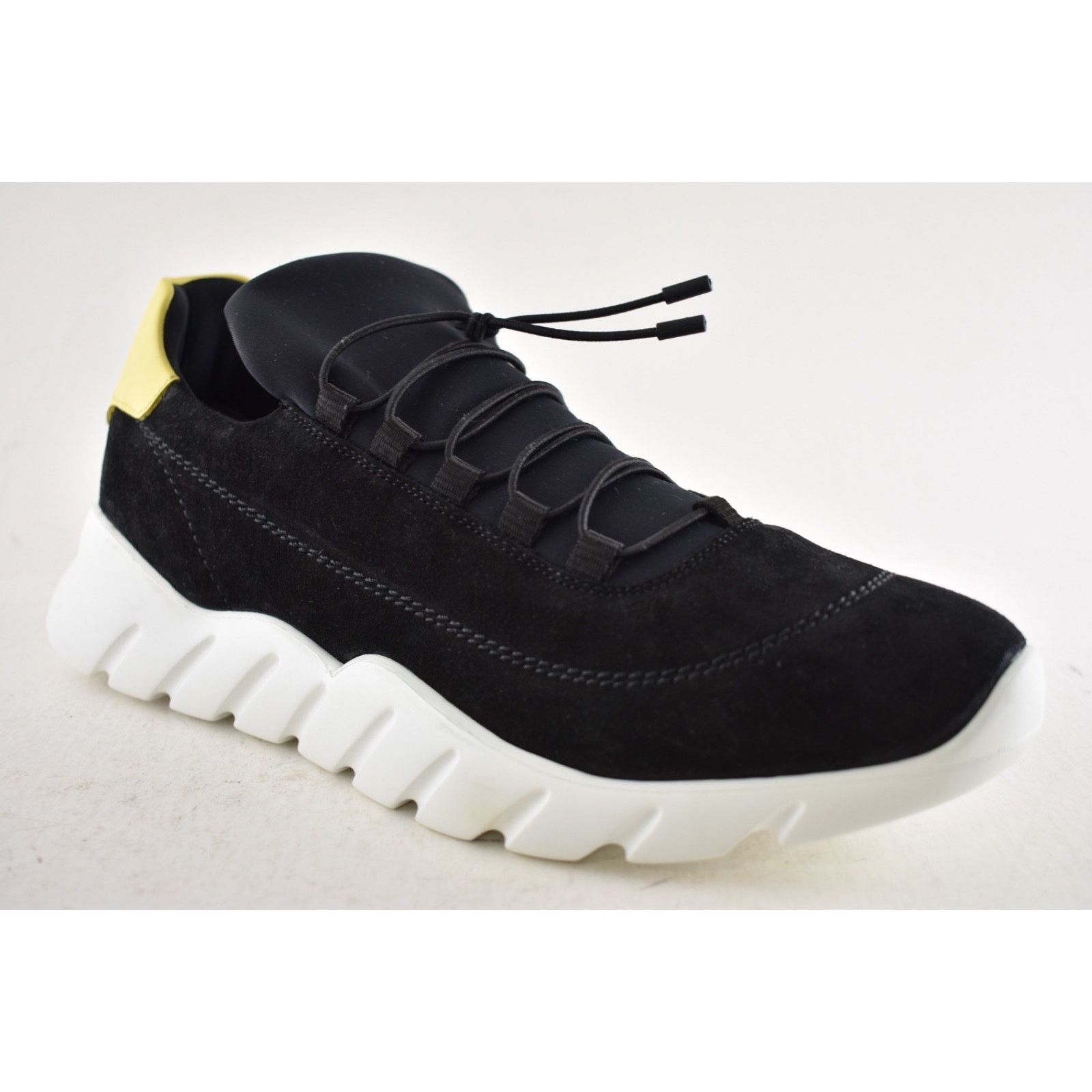 Fendi Fendi Mens Black Yellow Logo Suede Runner Sneaker US 10.5 Size US 10.5 / EU 43-44 - 4 Thumbnail