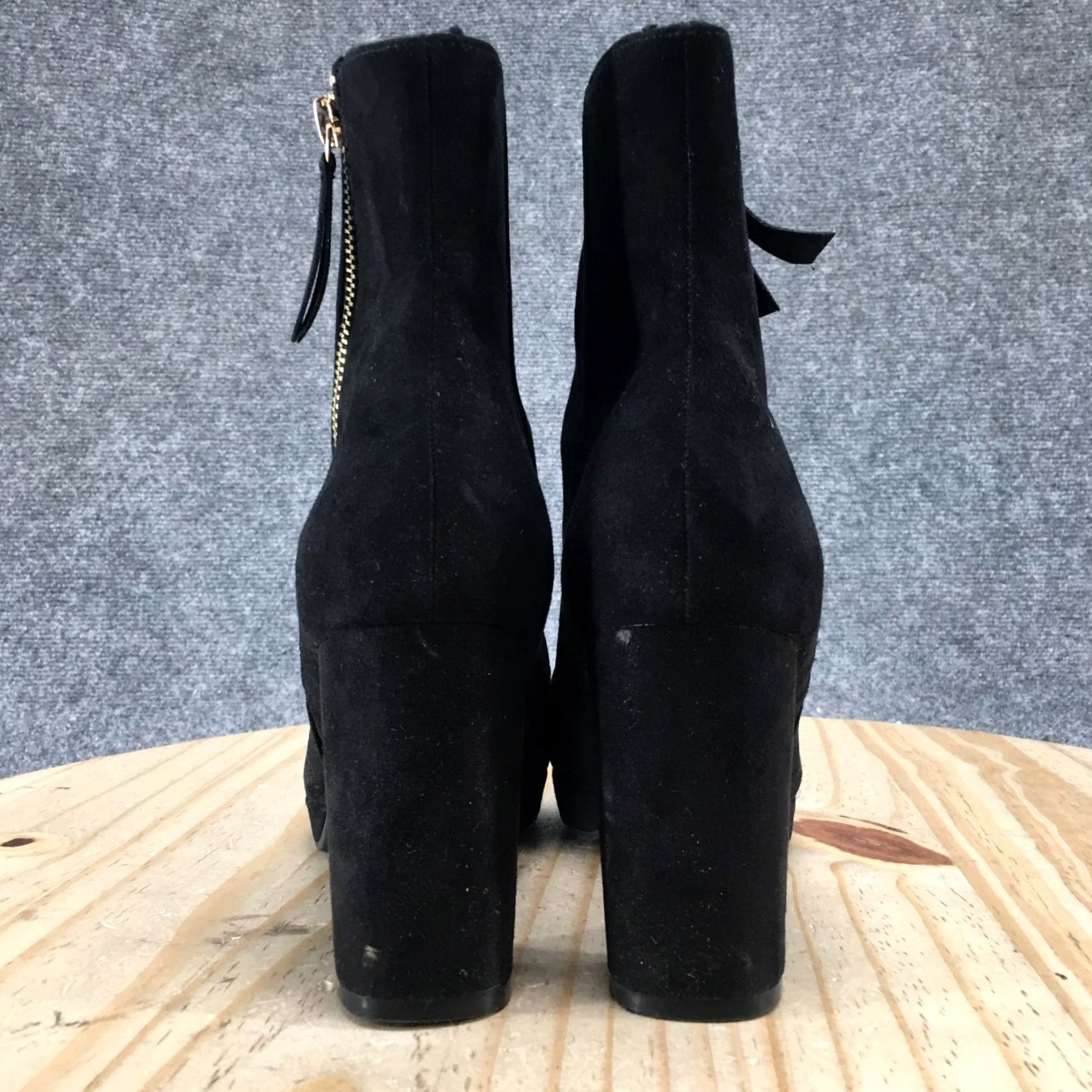 H&M H&M Boots Womens Black Ankle Booties 8.5 Faux Suede Zip Block Heel Boots Womens 9 Zip Size US 9 / IT 39 - 6 Thumbnail