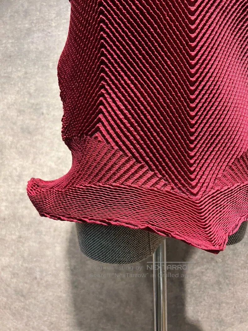 Issey Miyake Issey Miyake Runway Collection Bud Sleeveless Top Size M / US 6-8 / IT 42-44 - 4 Thumbnail